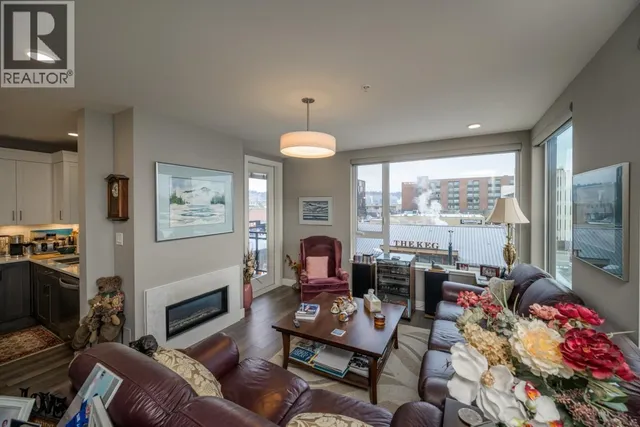 302 - 1087 6TH AVENUE, Prince George 4