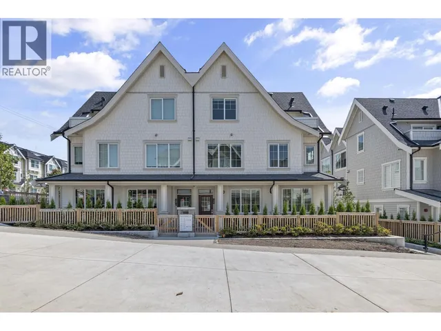 125 - 720 ROBINSON STREET, Coquitlam 1