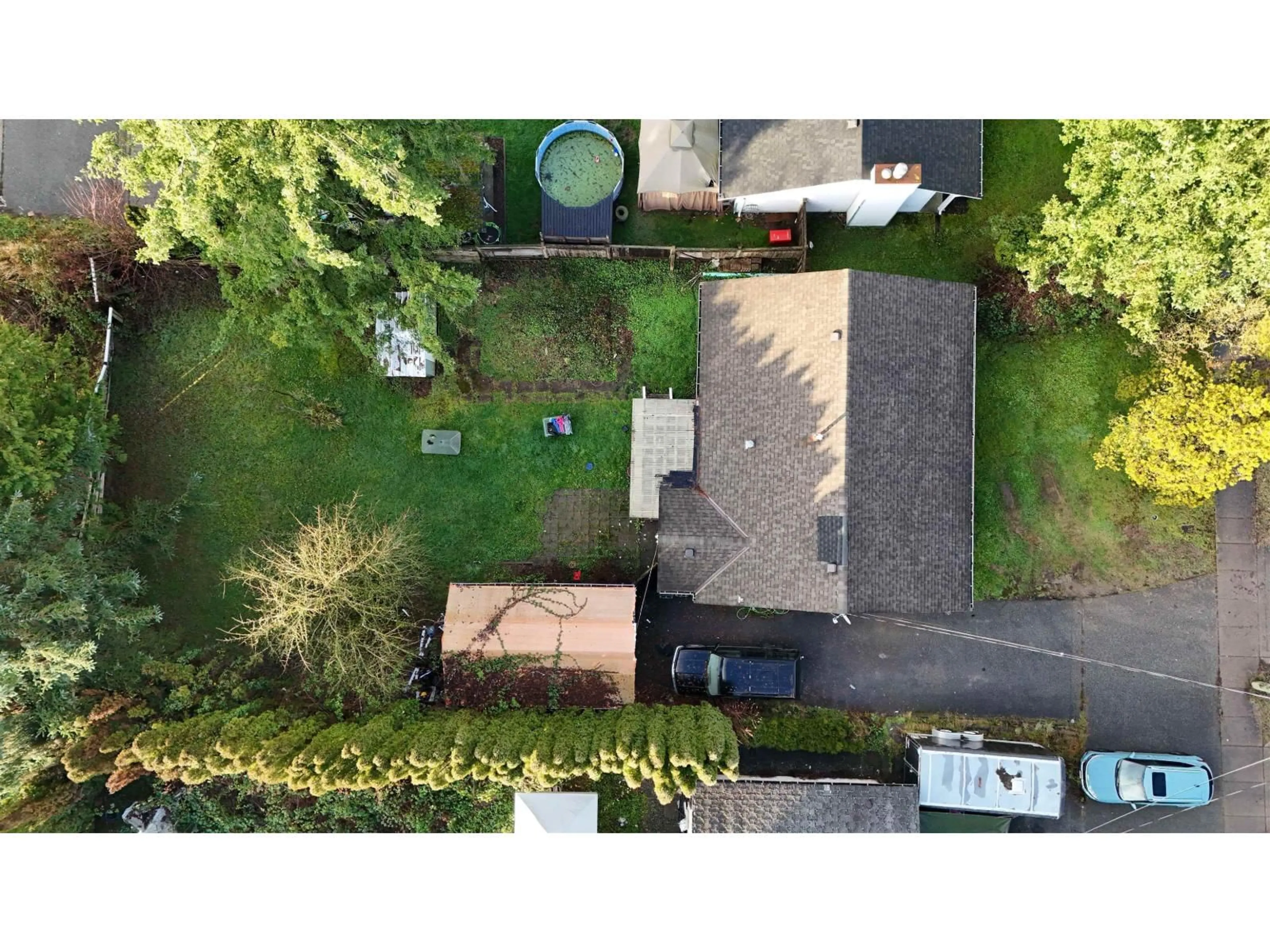 A pic from outside/outdoor area/front of a property/back of a property/a pic from drone, street for 17834 60 AVENUE, Surrey British Columbia V3S1V4