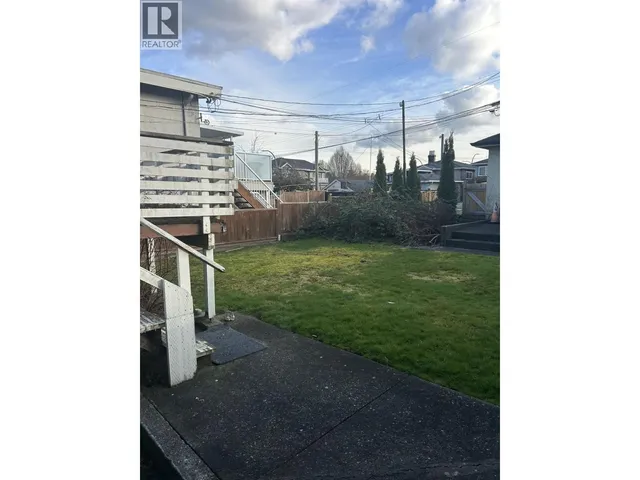 4386 OXFORD STREET, Burnaby 3