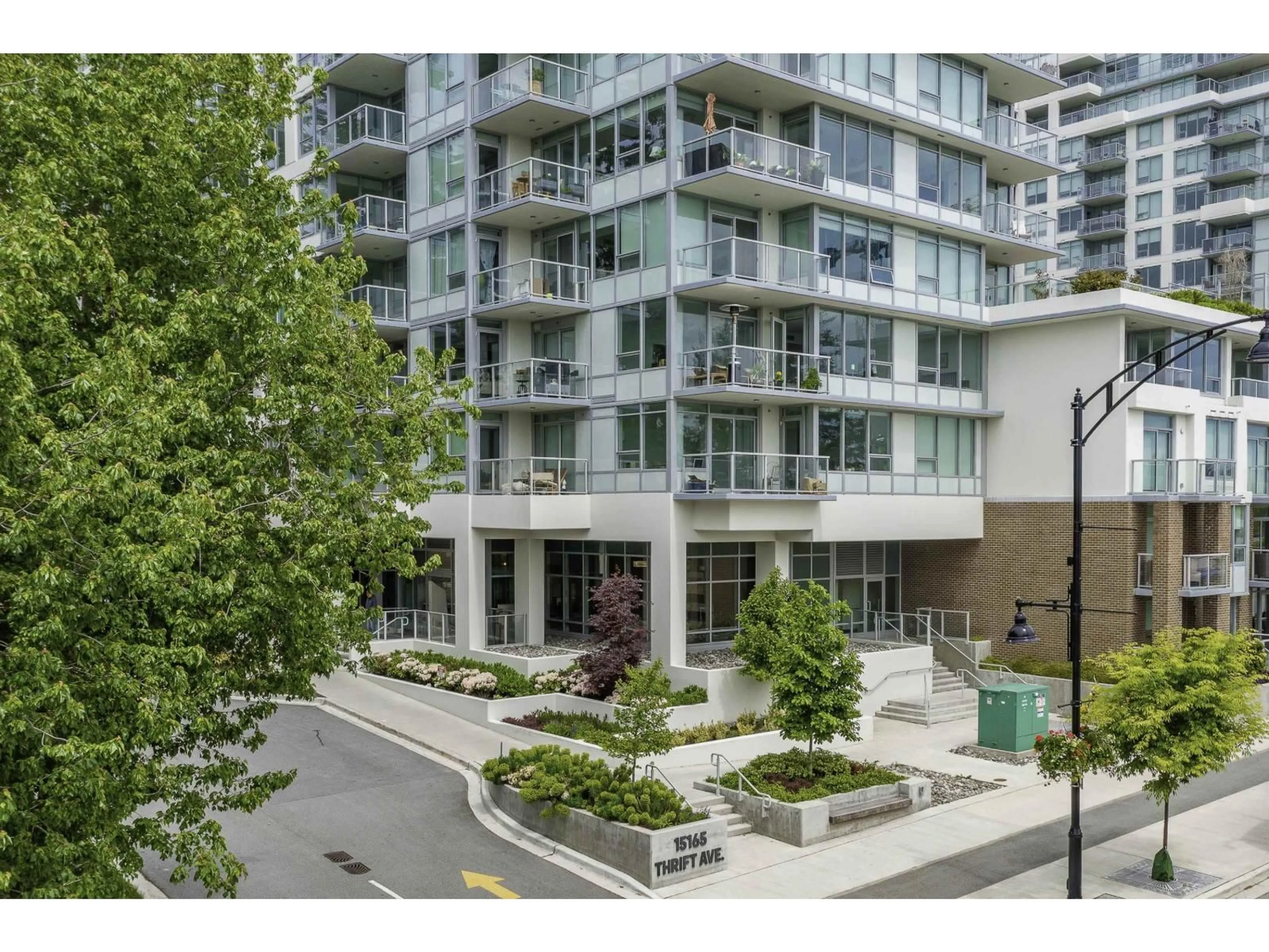 Patio, unknown for 1006 - 15165 THRIFT AVENUE, White Rock British Columbia V4B0C1