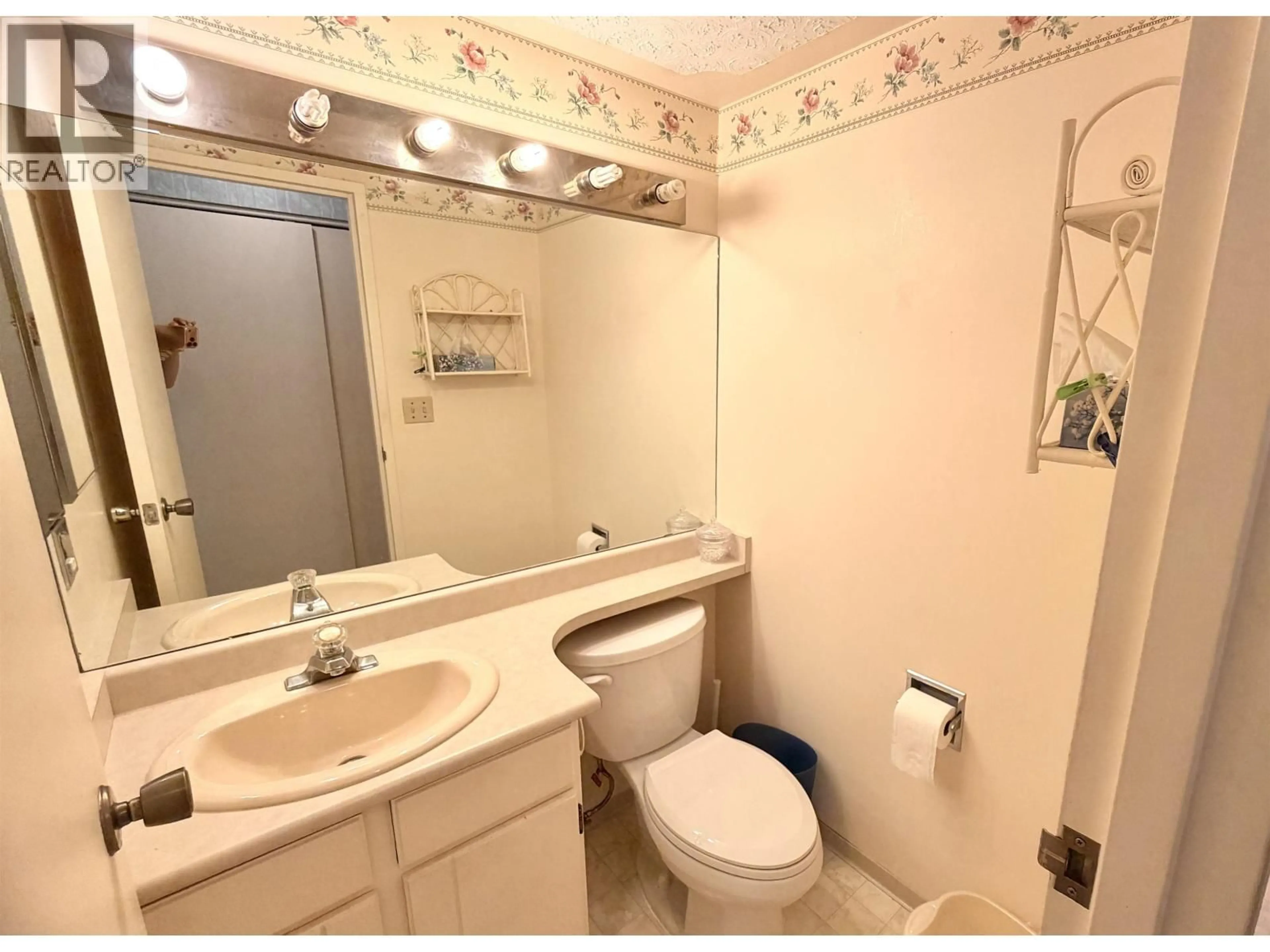 Standard bathroom, unknown for 315 - 8720 NO. 1 ROAD, Richmond British Columbia V7C4L5