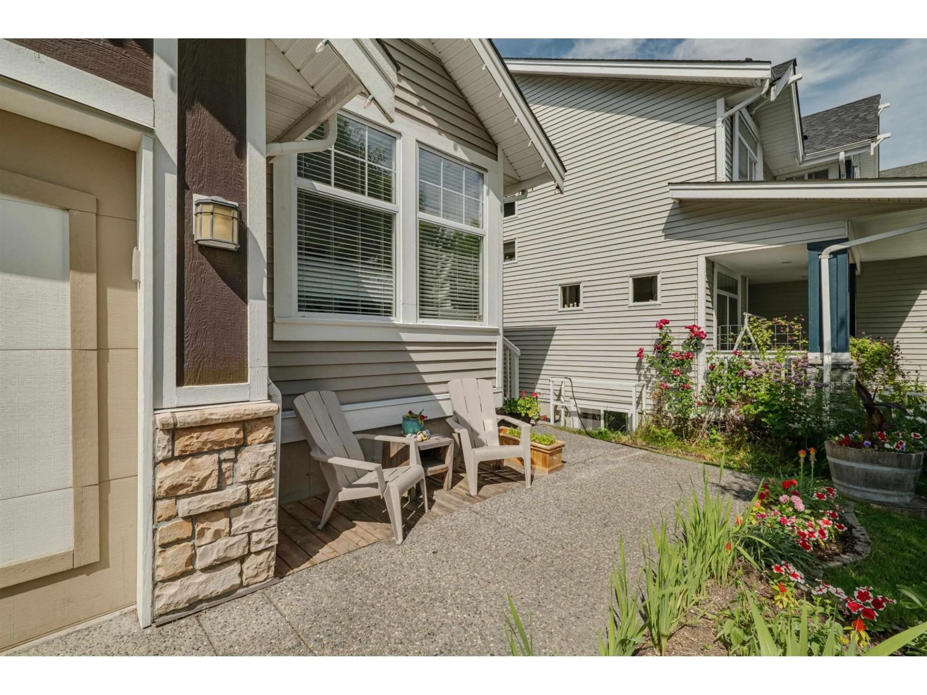 Unknown for 20465 67B AVENUE, Langley British Columbia V2Y3C9