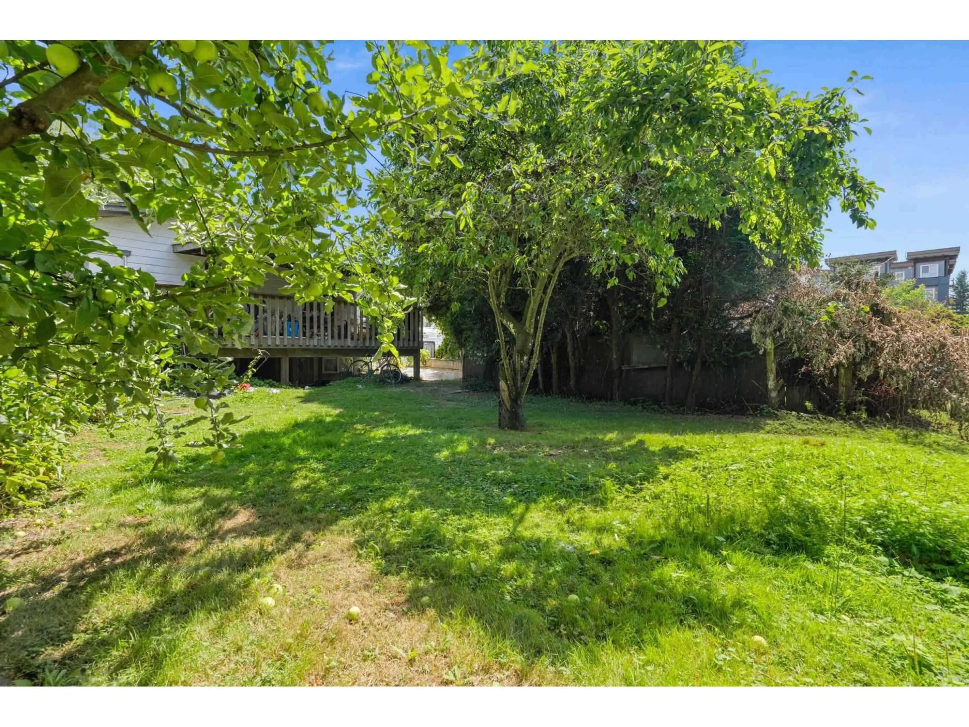 A pic from outside/outdoor area/front of a property/back of a property/a pic from drone, unknown for 9521 ROBSON STREET, Chilliwack British Columbia V2P4E4