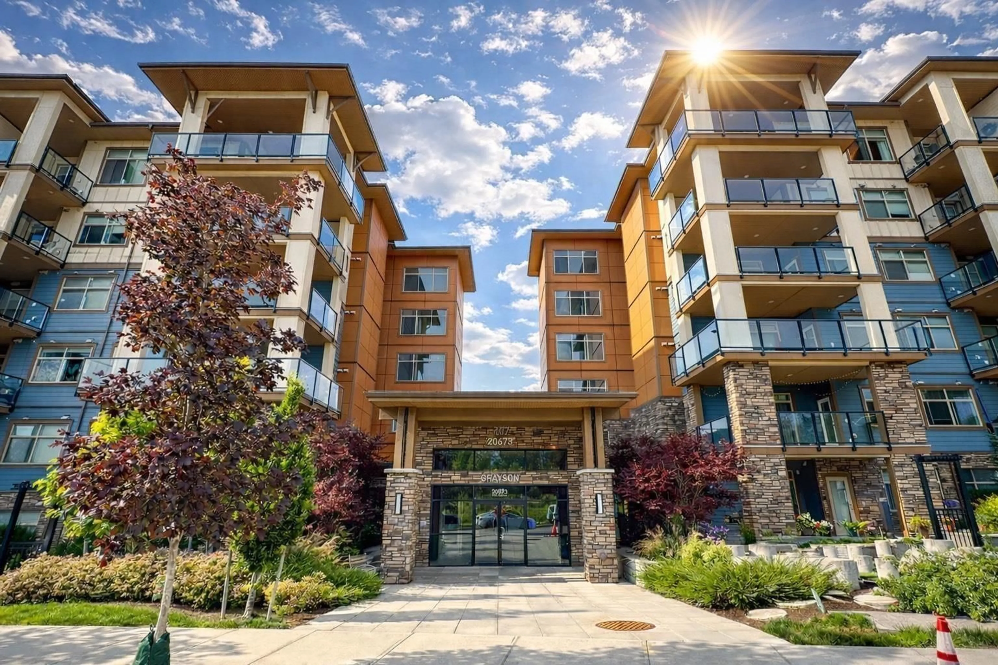Indoor foyer for 317 - 20673 78 AVENUE, Langley British Columbia V2Y3K1