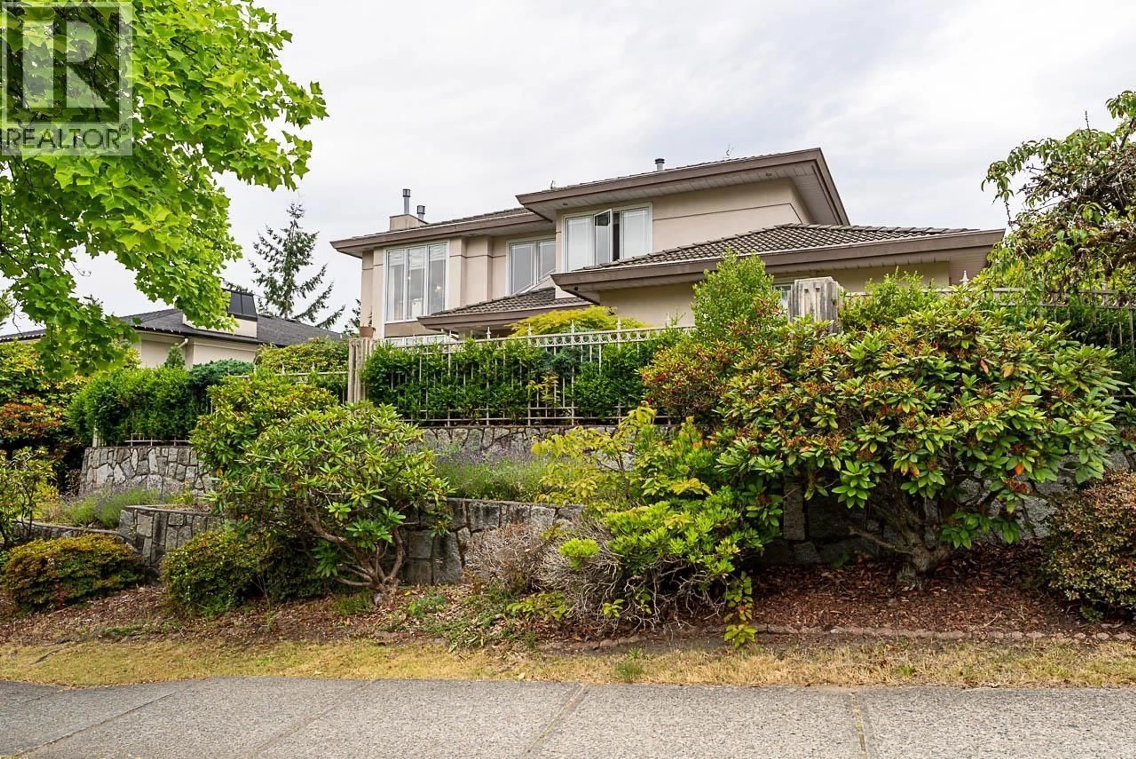 Unknown for 1548 PARKWAY BOULEVARD, Coquitlam British Columbia V3E2Y5