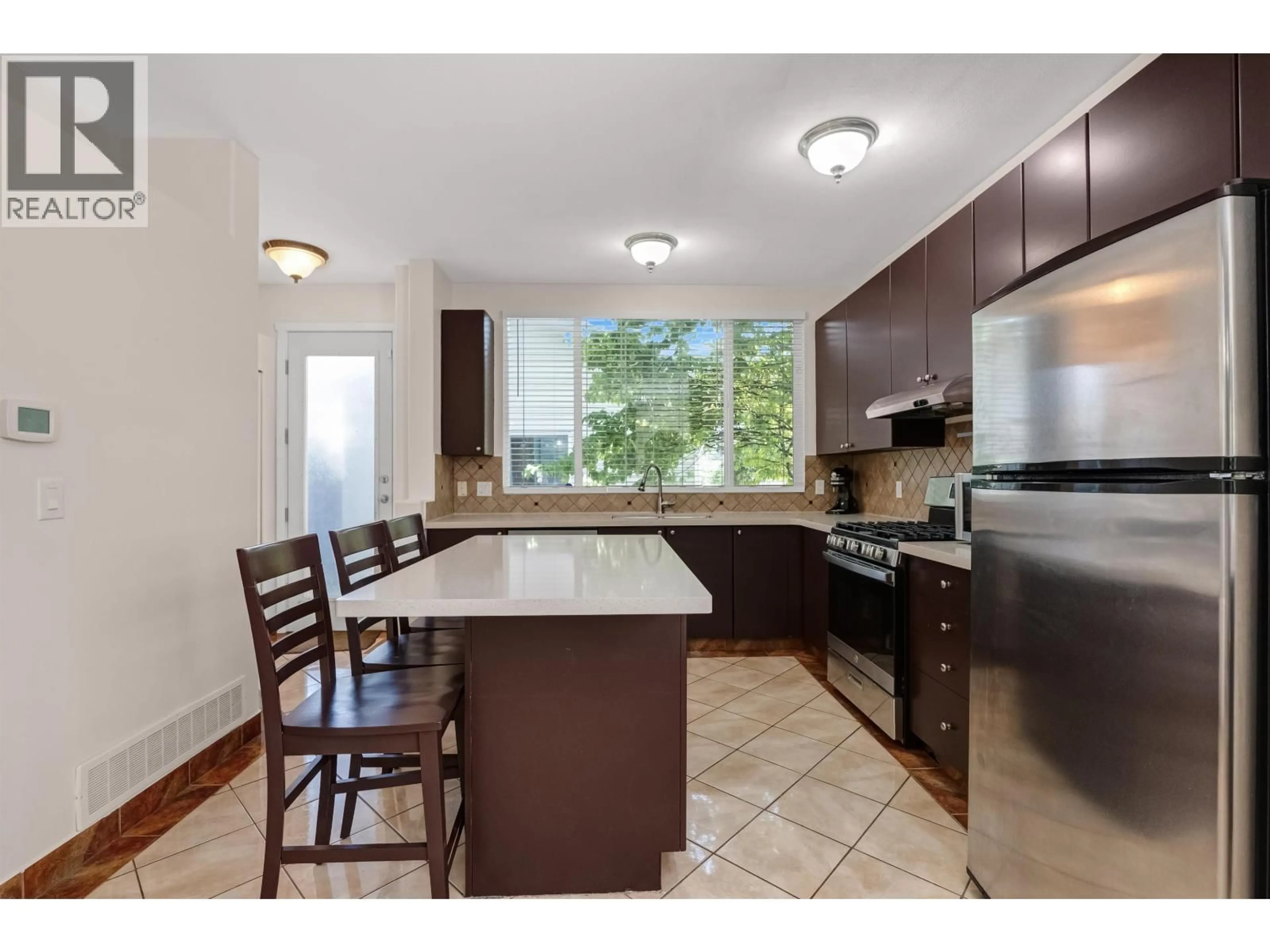 Open concept kitchen, ceramic/tile floor for 10280 242B STREET, Maple Ridge British Columbia V2W1Y1