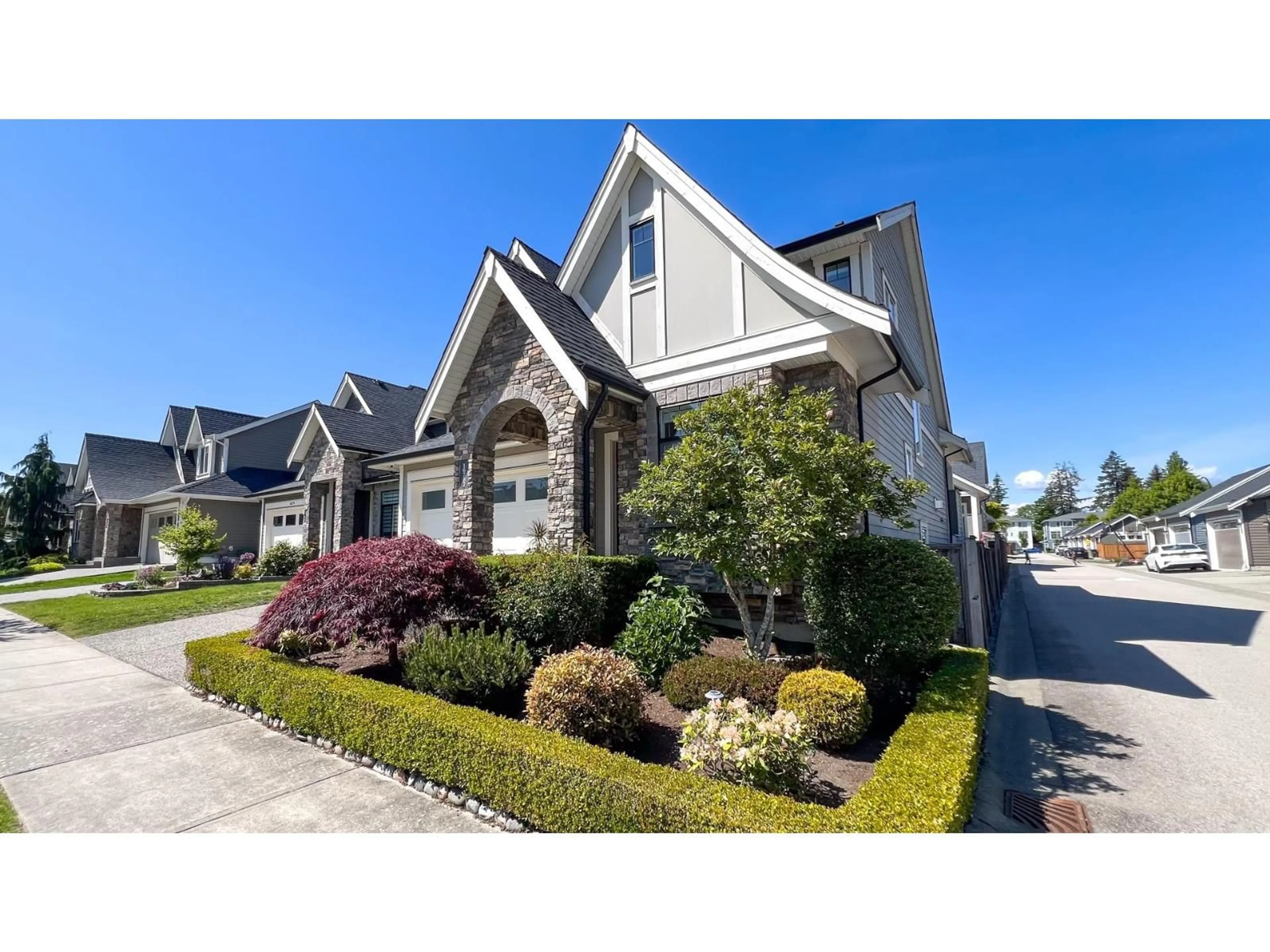 Home with vinyl exterior material, street for 16787 22 AVENUE, Surrey British Columbia V3Z0M3