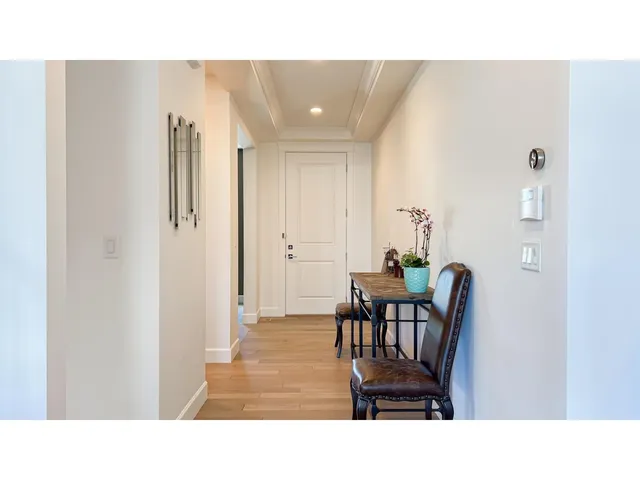 16787 22 AVENUE, Surrey 4