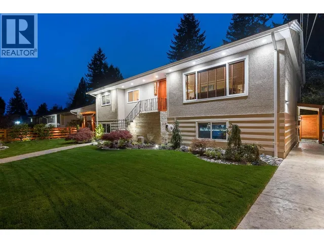 3477 RALEIGH STREET, Port Coquitlam 2