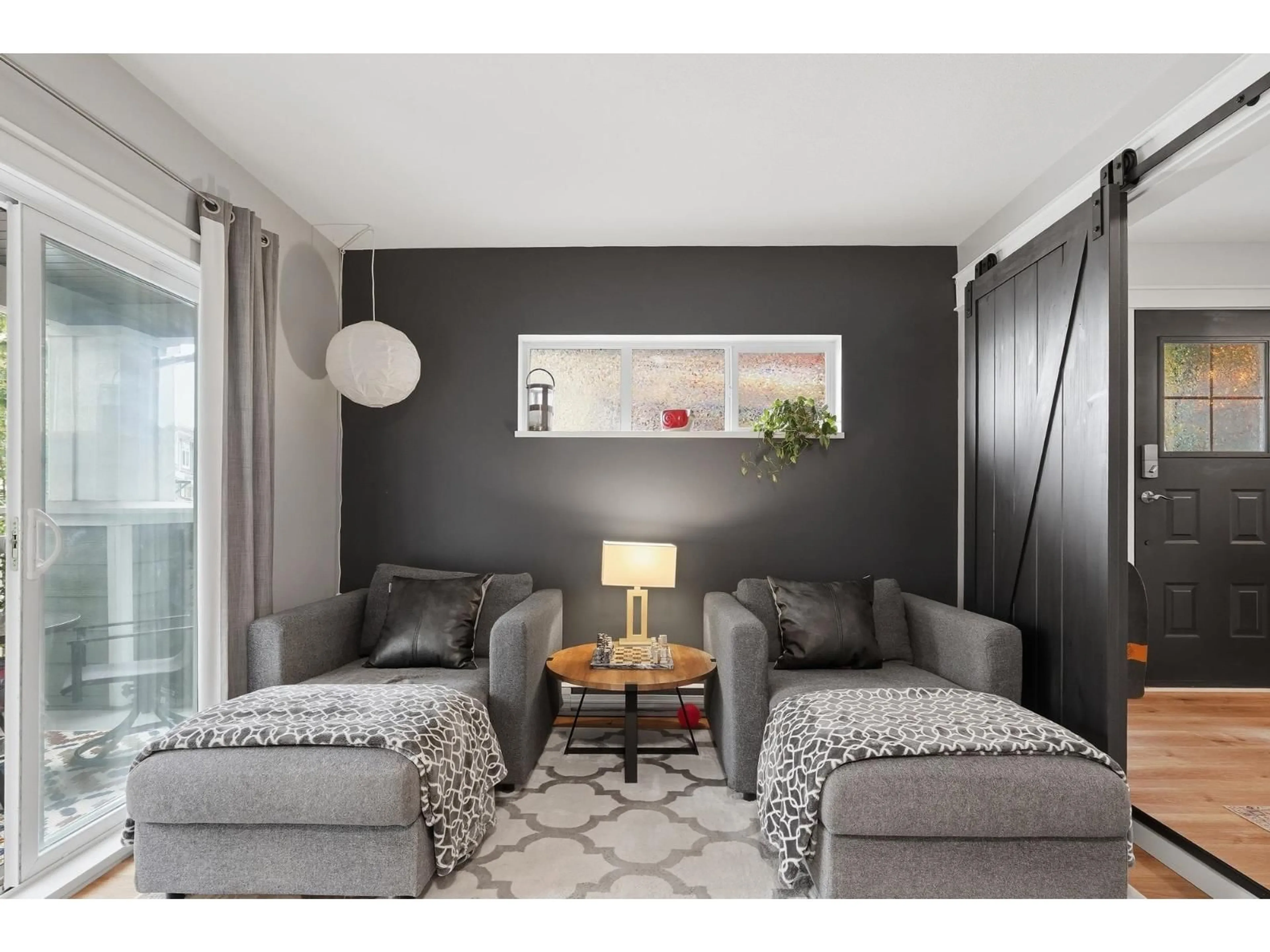 Living room with furniture, unknown for 161 - 15168 36 AVENUE, Surrey British Columbia V3S0Z6