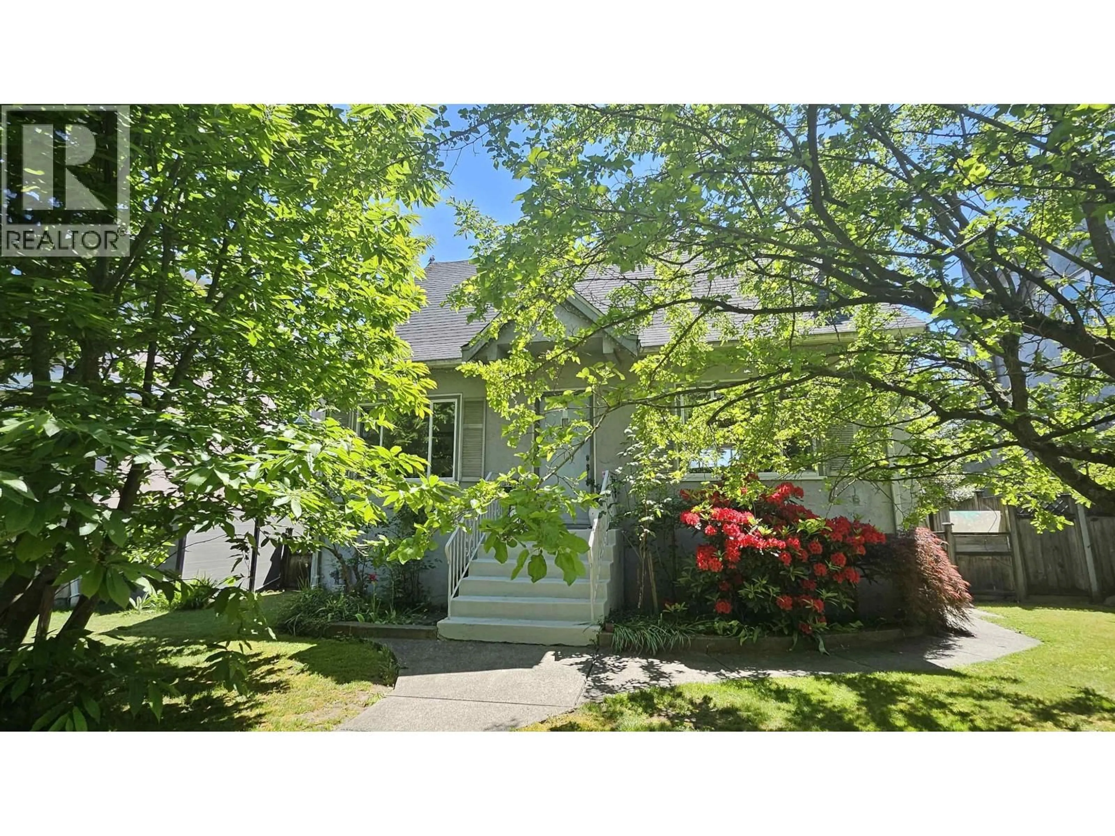 Unknown for 162 43RD AVENUE, Vancouver British Columbia V5Y2T7