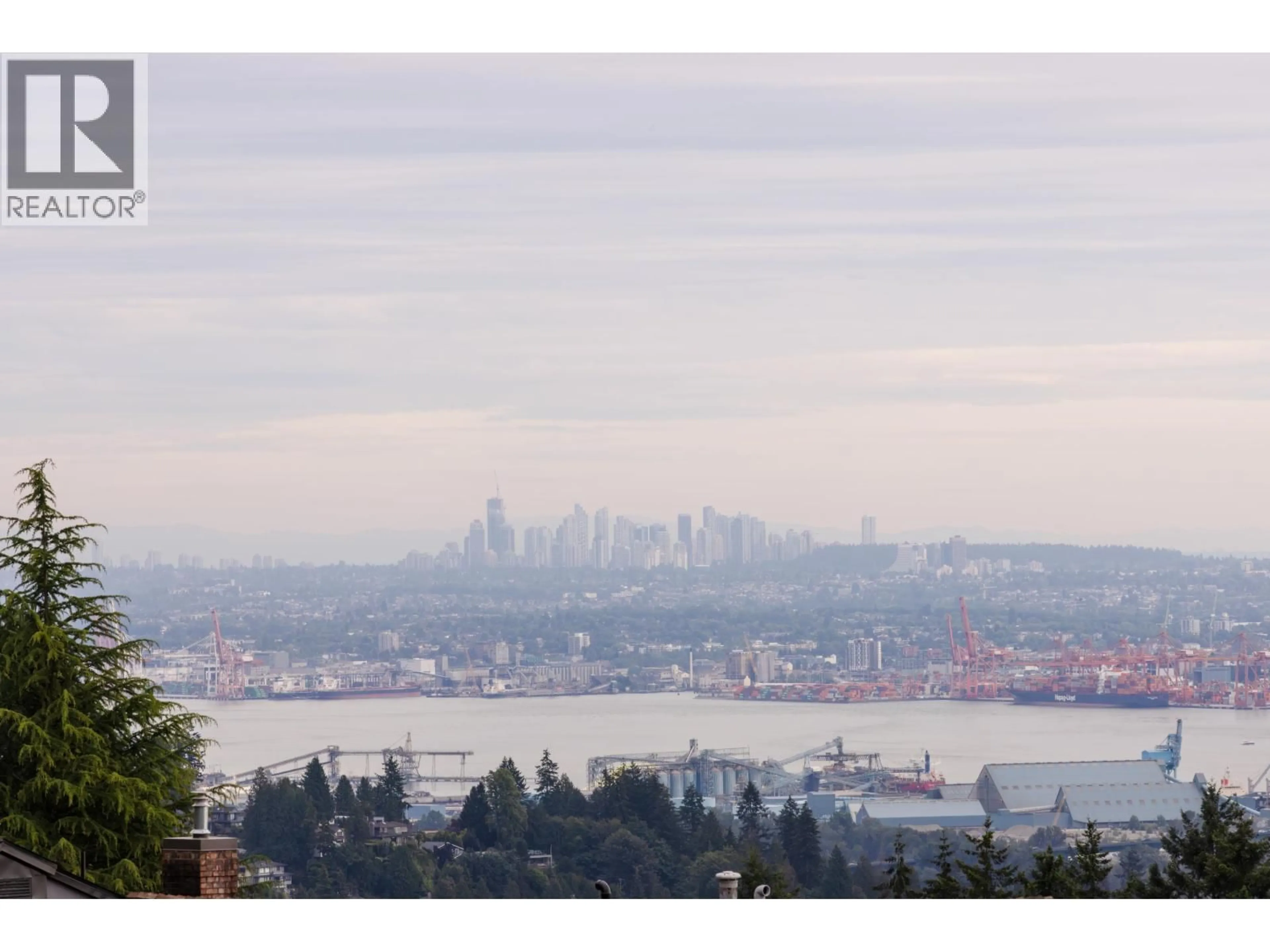 Blurry image for 2185 WESTHILL WYND, West Vancouver British Columbia V7S2Z3