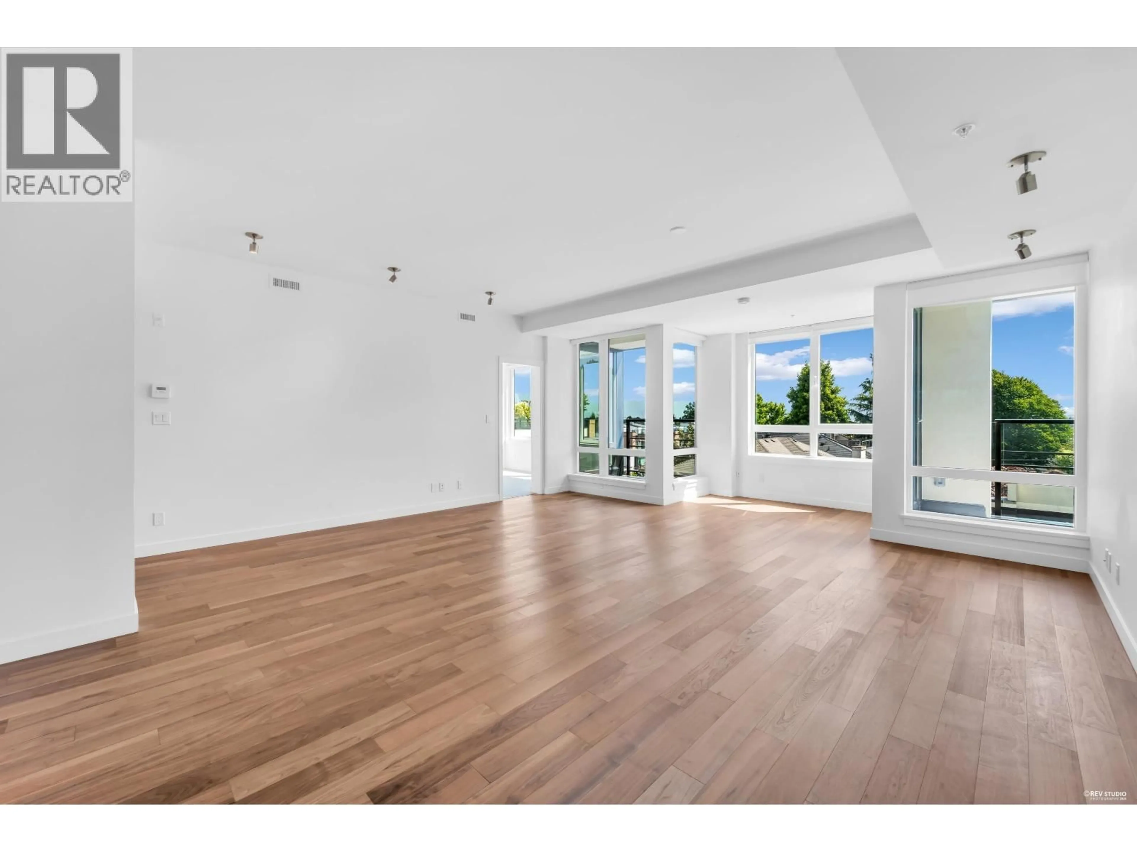 Unknown for 406 - 4408 CAMBIE STREET, Vancouver British Columbia V5Y0M2
