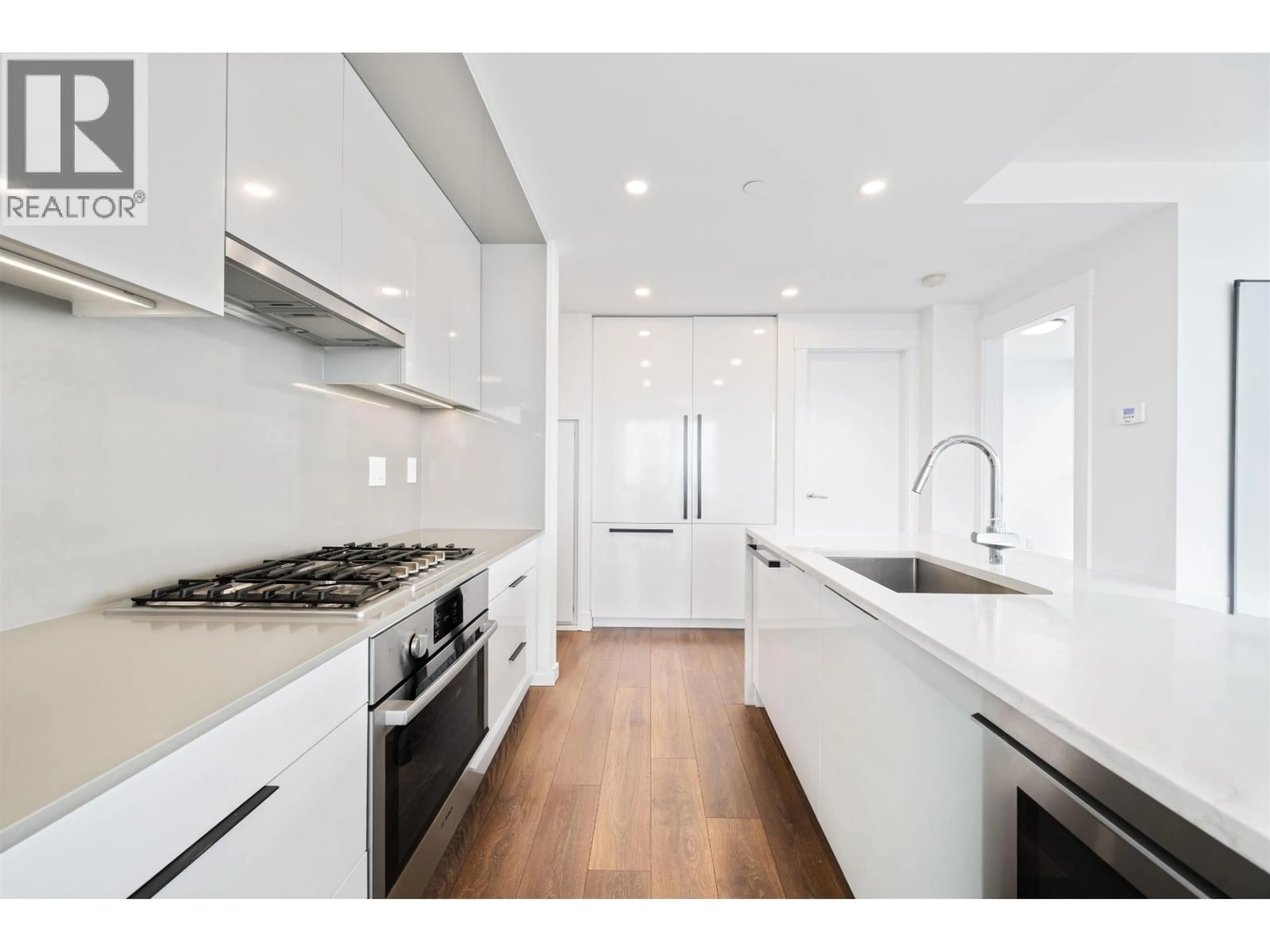 Open concept kitchen, unknown for 3108 - 4711 HAZEL STREET, Burnaby British Columbia V5H0J9