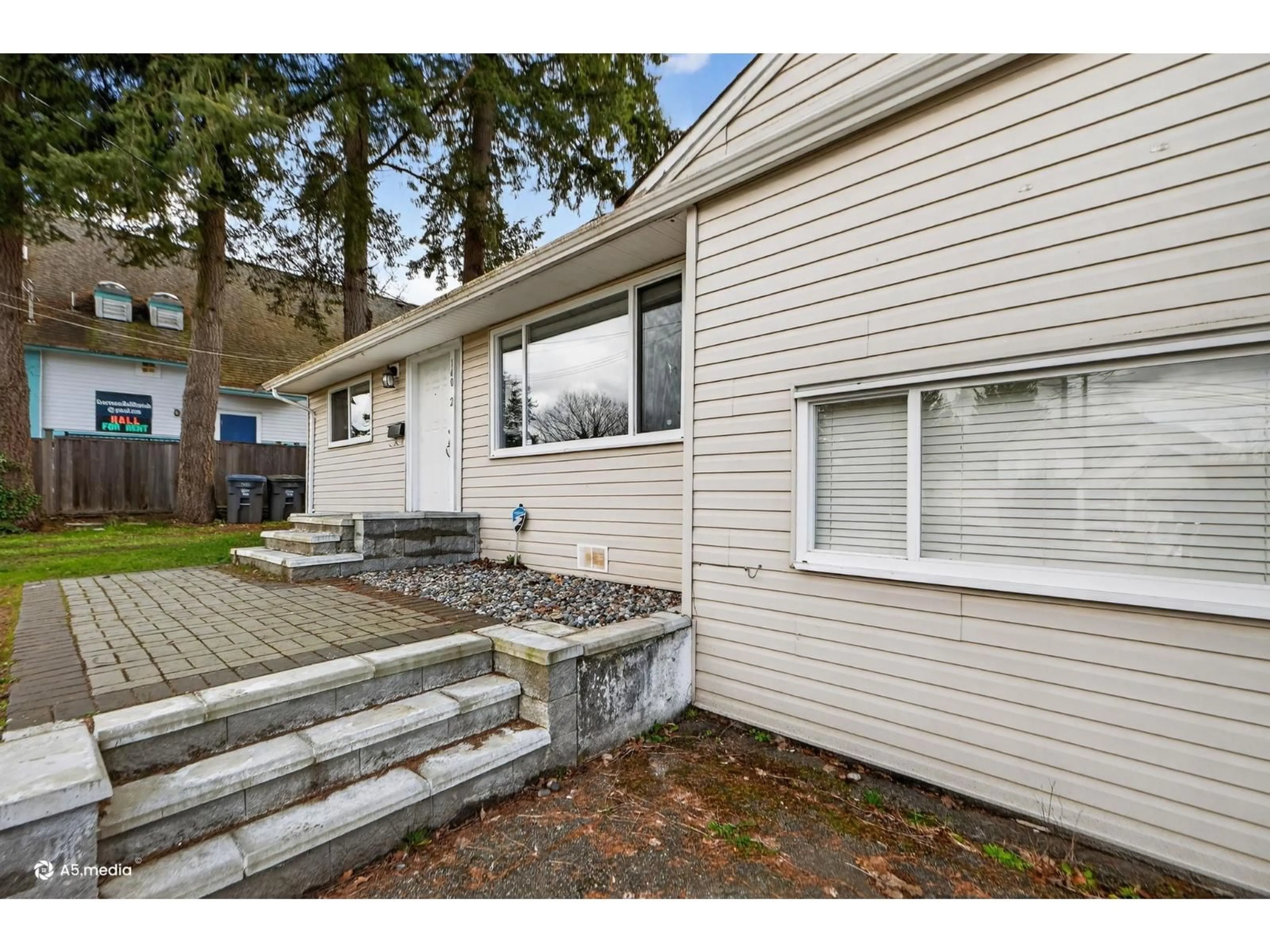Home with vinyl exterior material, street for 14032 GROSVENOR ROAD, Surrey British Columbia V3R5G5