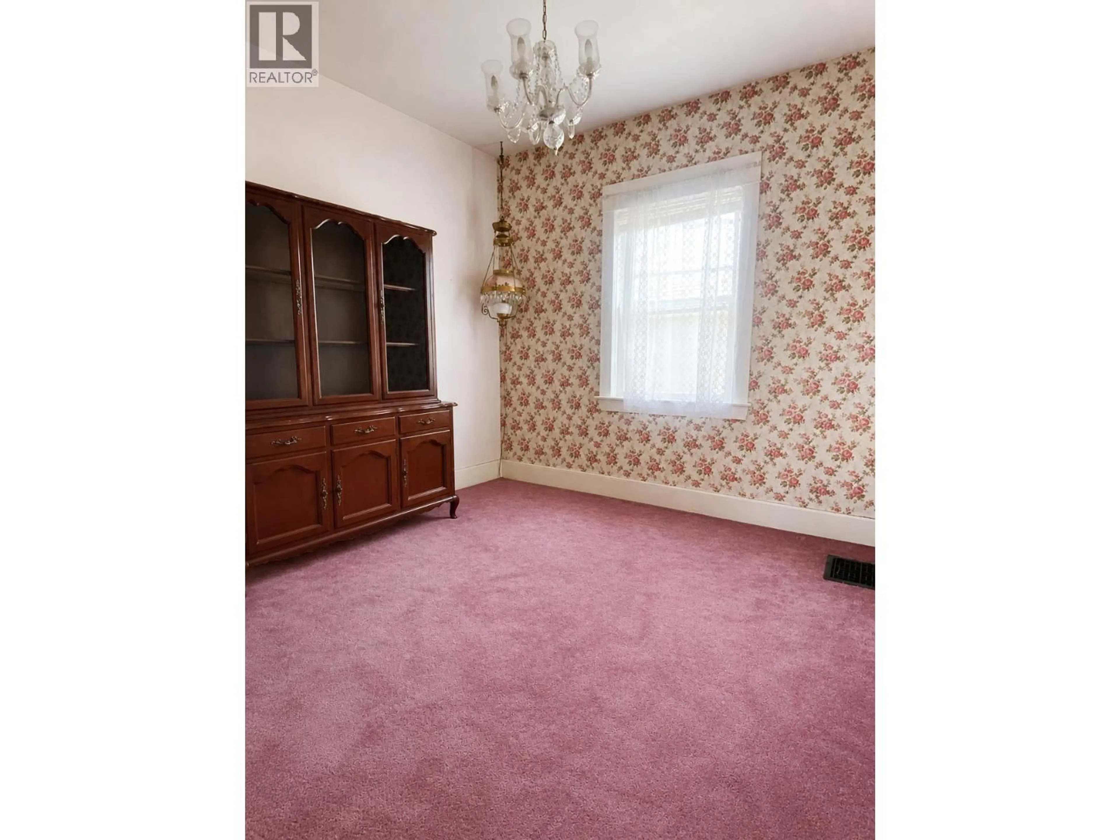 A pic of a room for 4132 BALKAN STREET, Vancouver British Columbia V5V3Z2