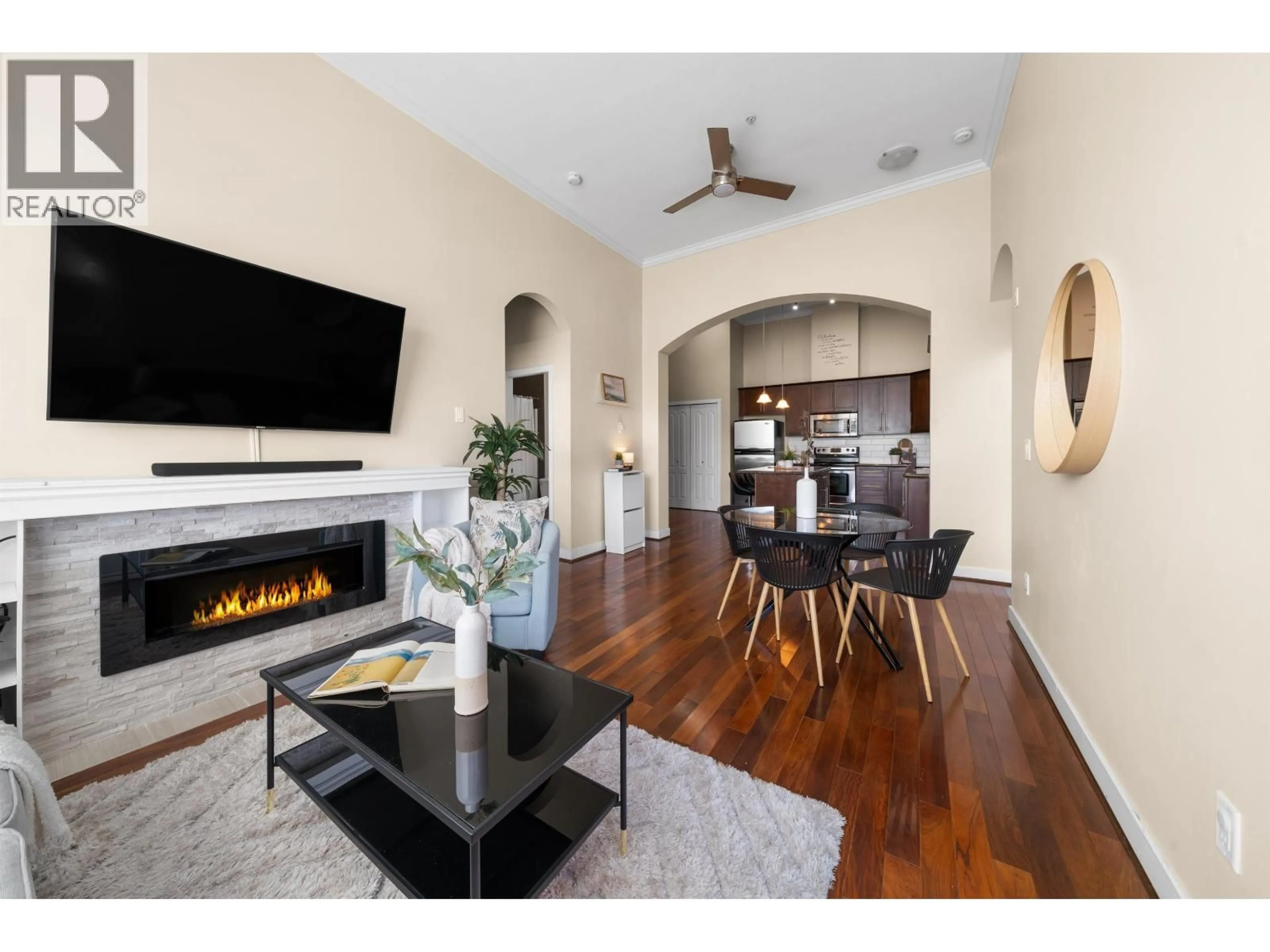 Living room with furniture, wood/laminate floor for 415 - 2628 MAPLE STREET, Port Coquitlam British Columbia V3C0E2