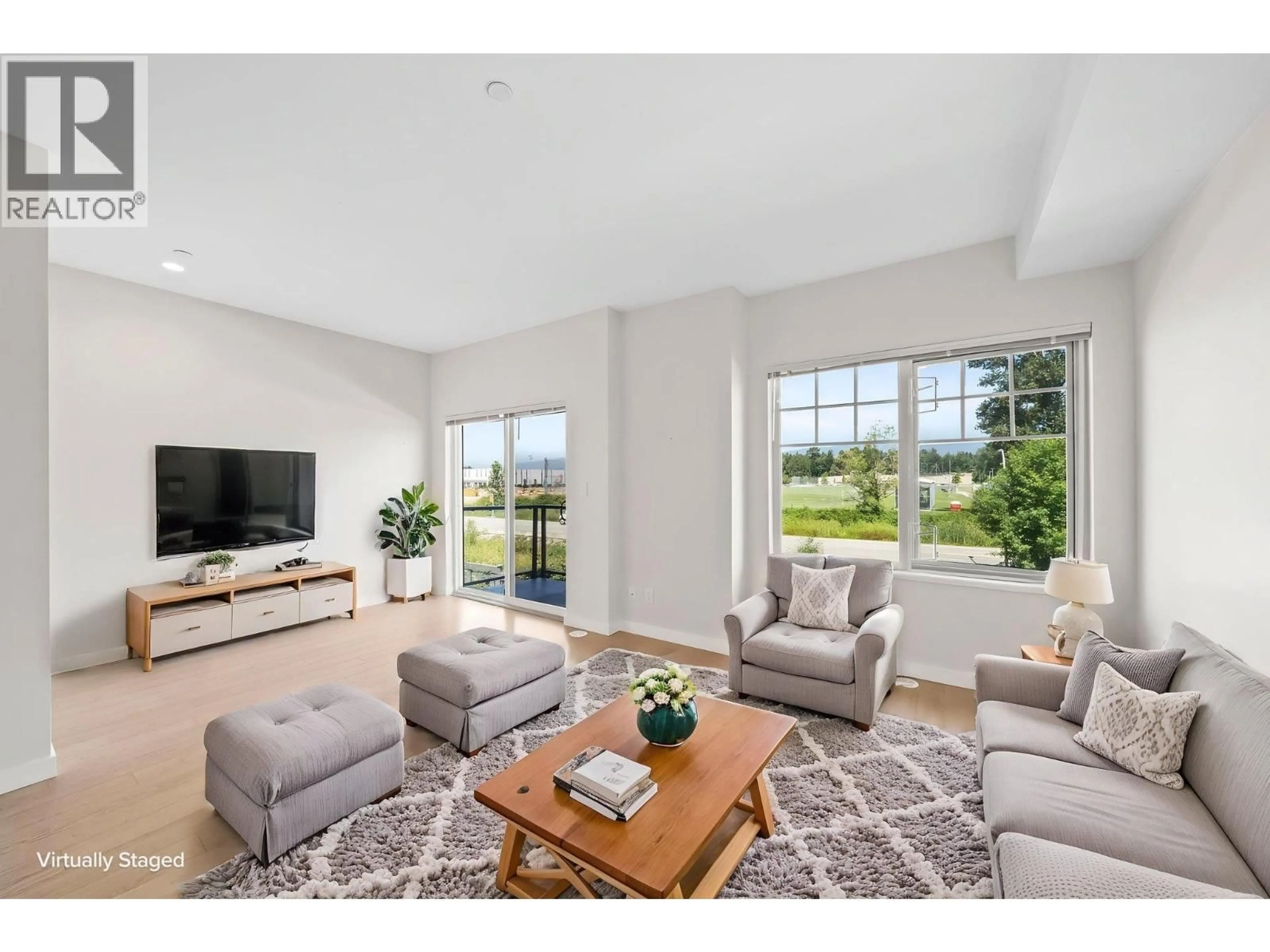 Living room with furniture, unknown for 136 - 19451 SUTTON AVENUE, Pitt Meadows British Columbia V3Y0G6