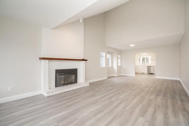 13015 SUMMERHILL CRESCENT, Surrey 3