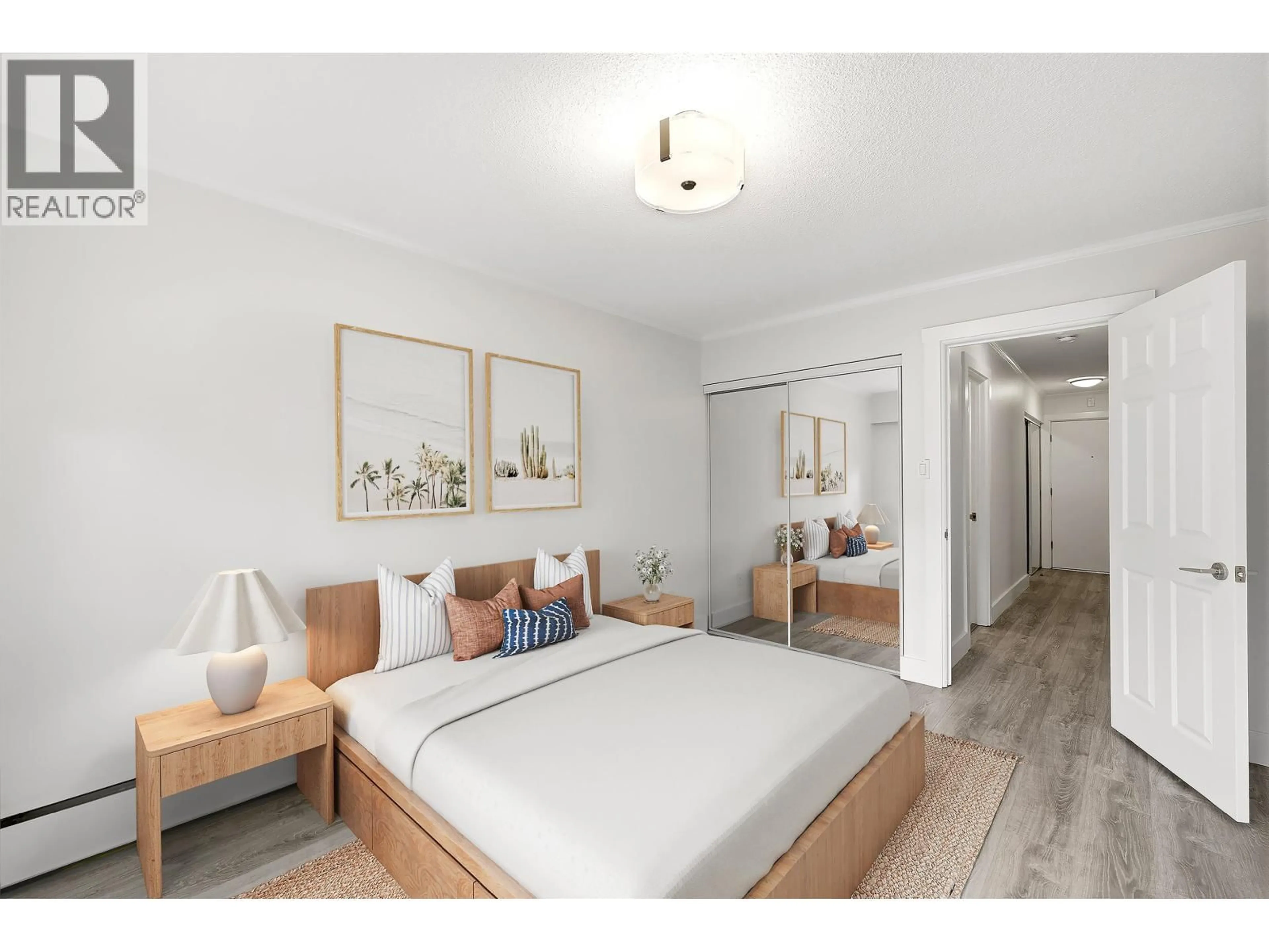 A pic of a room for 112 - 211 3RD STREET, North Vancouver British Columbia V7M1E9