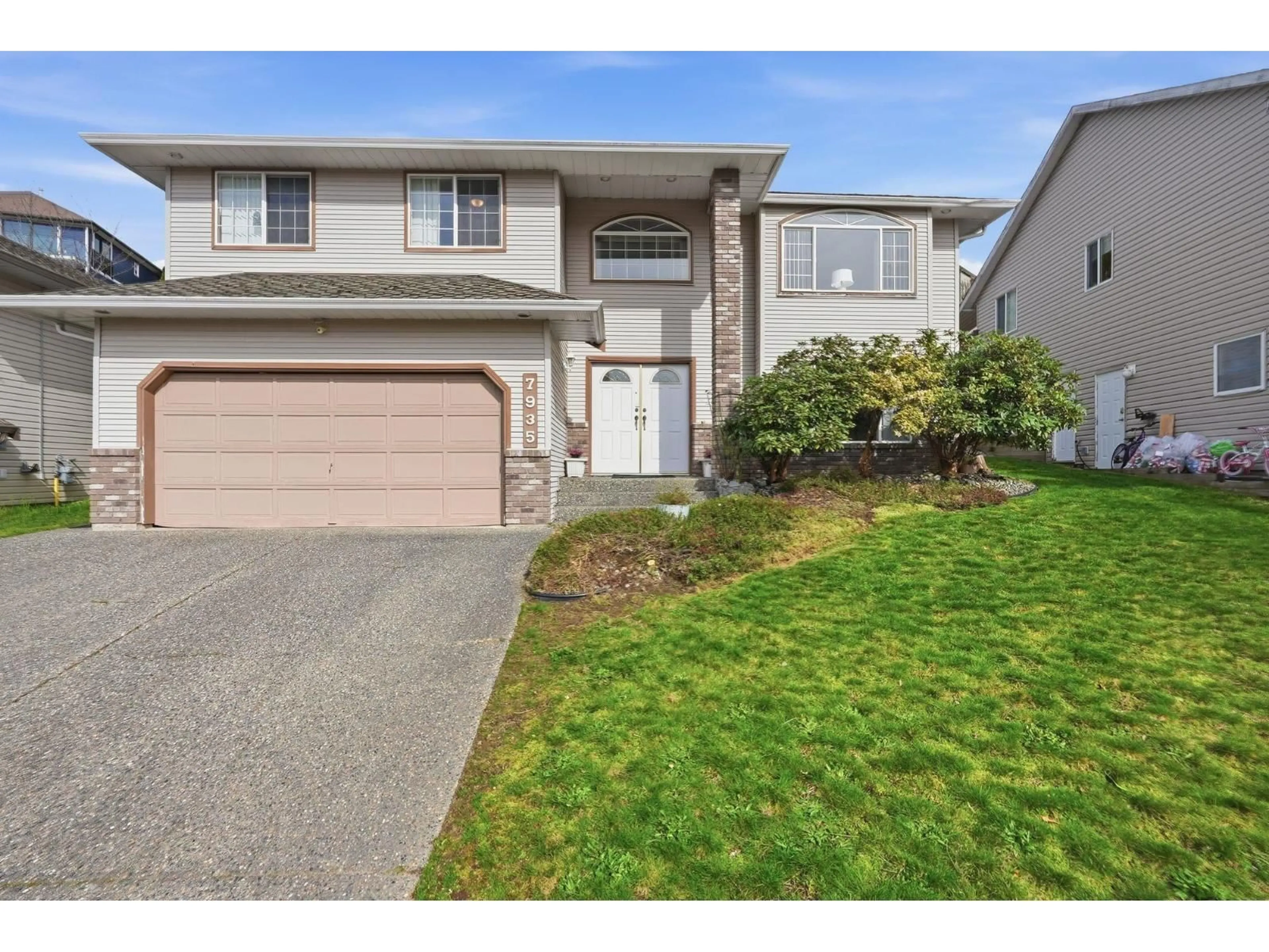 Home with vinyl exterior material, street for 7935 TOPPER DRIVE, Mission British Columbia V2V6Z2