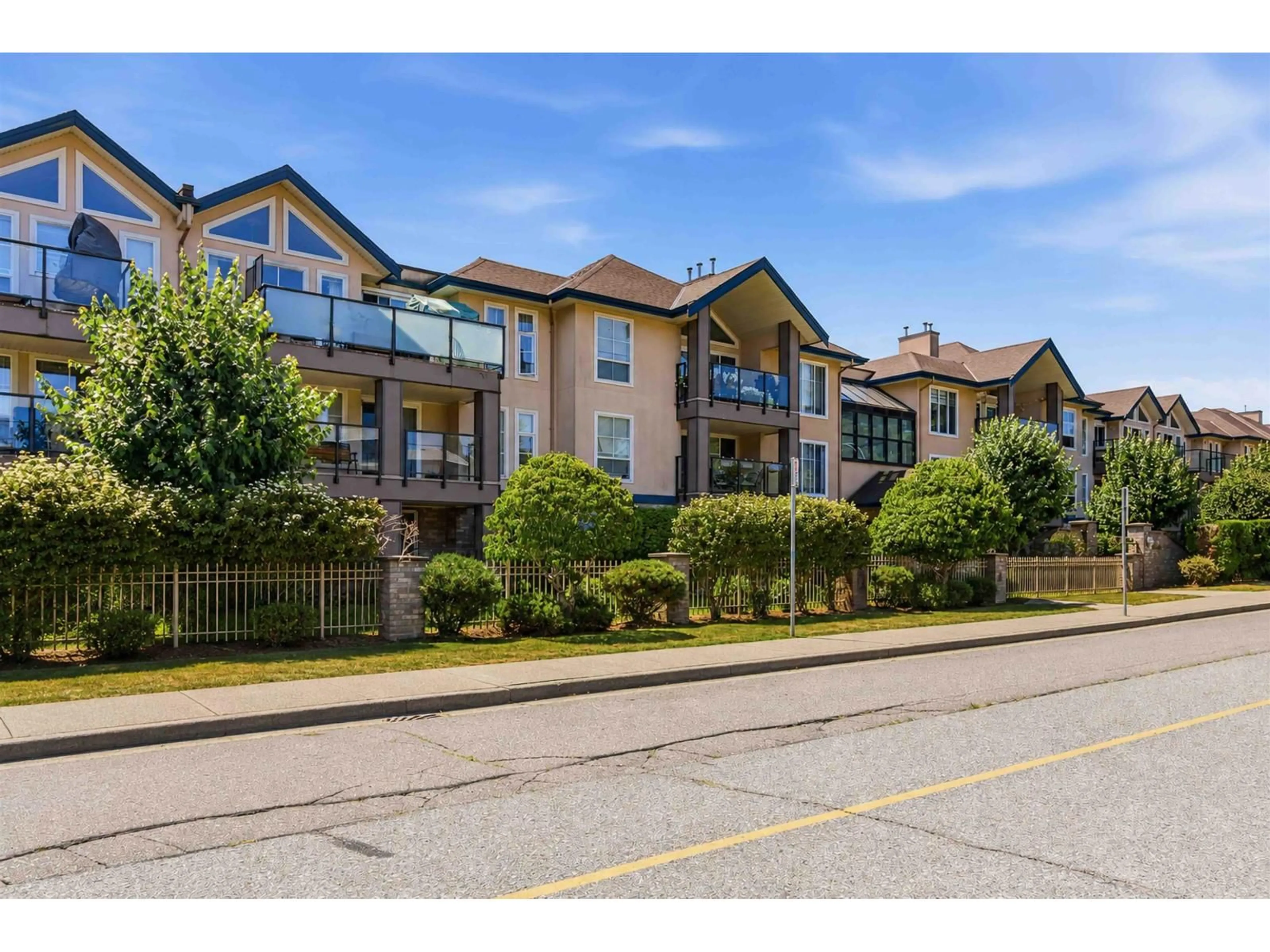 Unknown for 316 - 33150 4TH AVENUE, Mission British Columbia V2V7A3