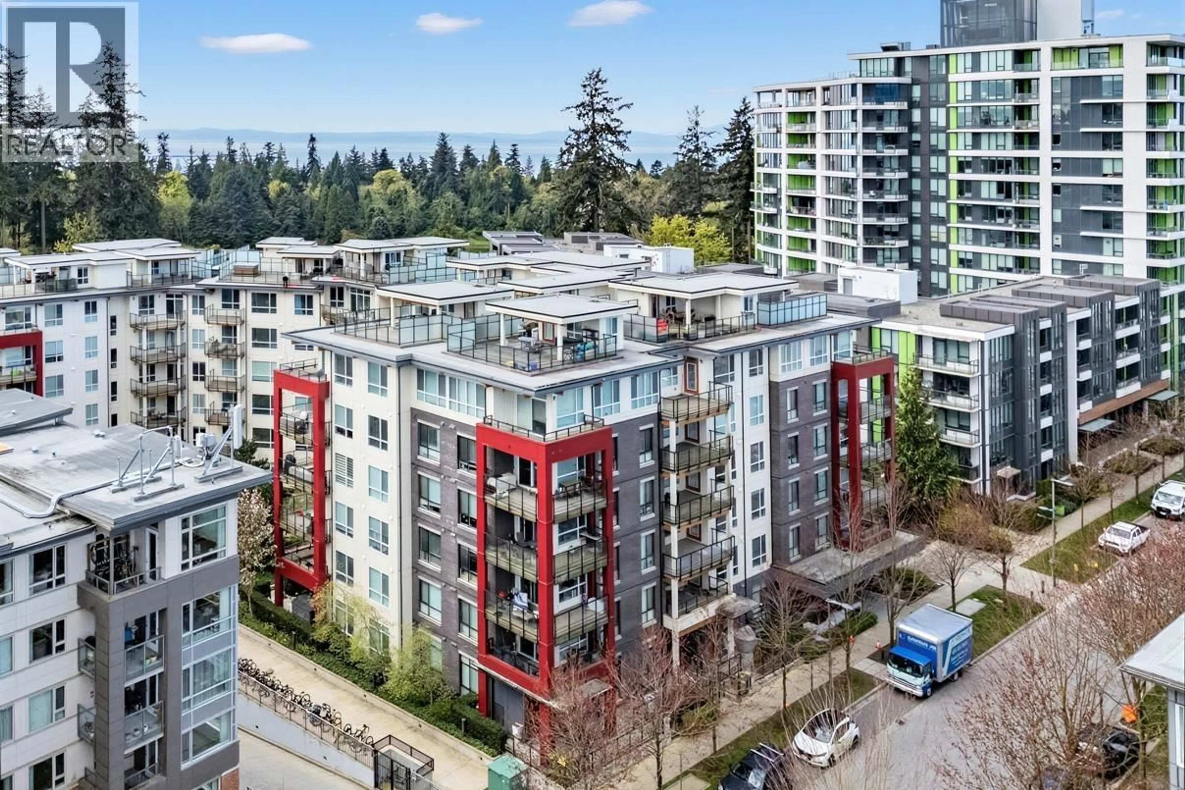A pic from outside/outdoor area/front of a property/back of a property/a pic from drone, city buildings view from balcony for ph8 - 3581 ROSS DRIVE, Vancouver British Columbia V6S0K5