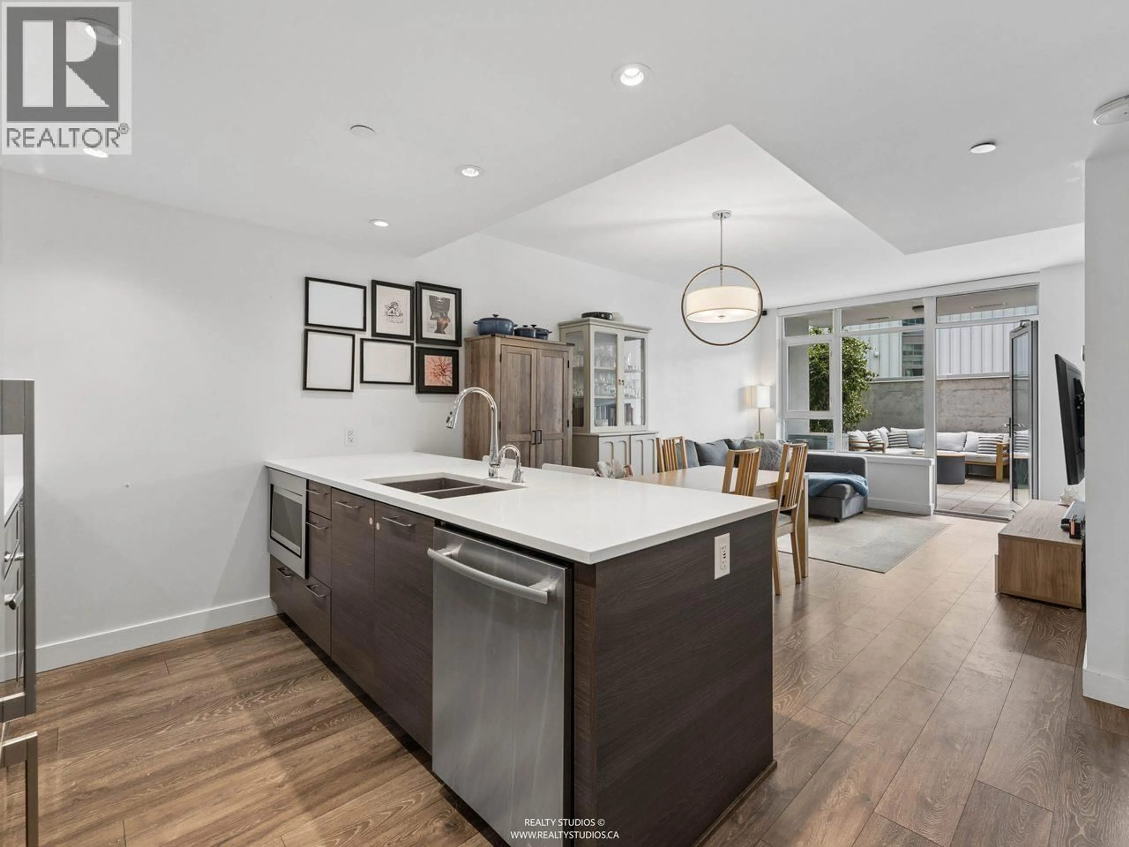Open concept kitchen, unknown for 205 - 8538 RIVER DISTRICT CROSSING, Vancouver British Columbia V5S0C9