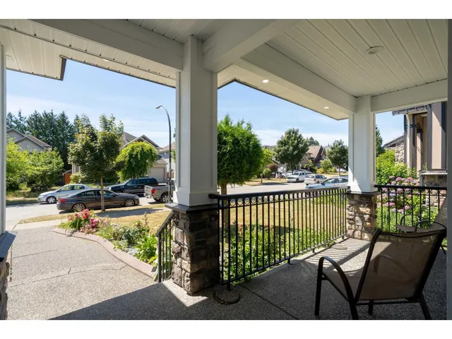 14977 69 AVENUE, Surrey 5