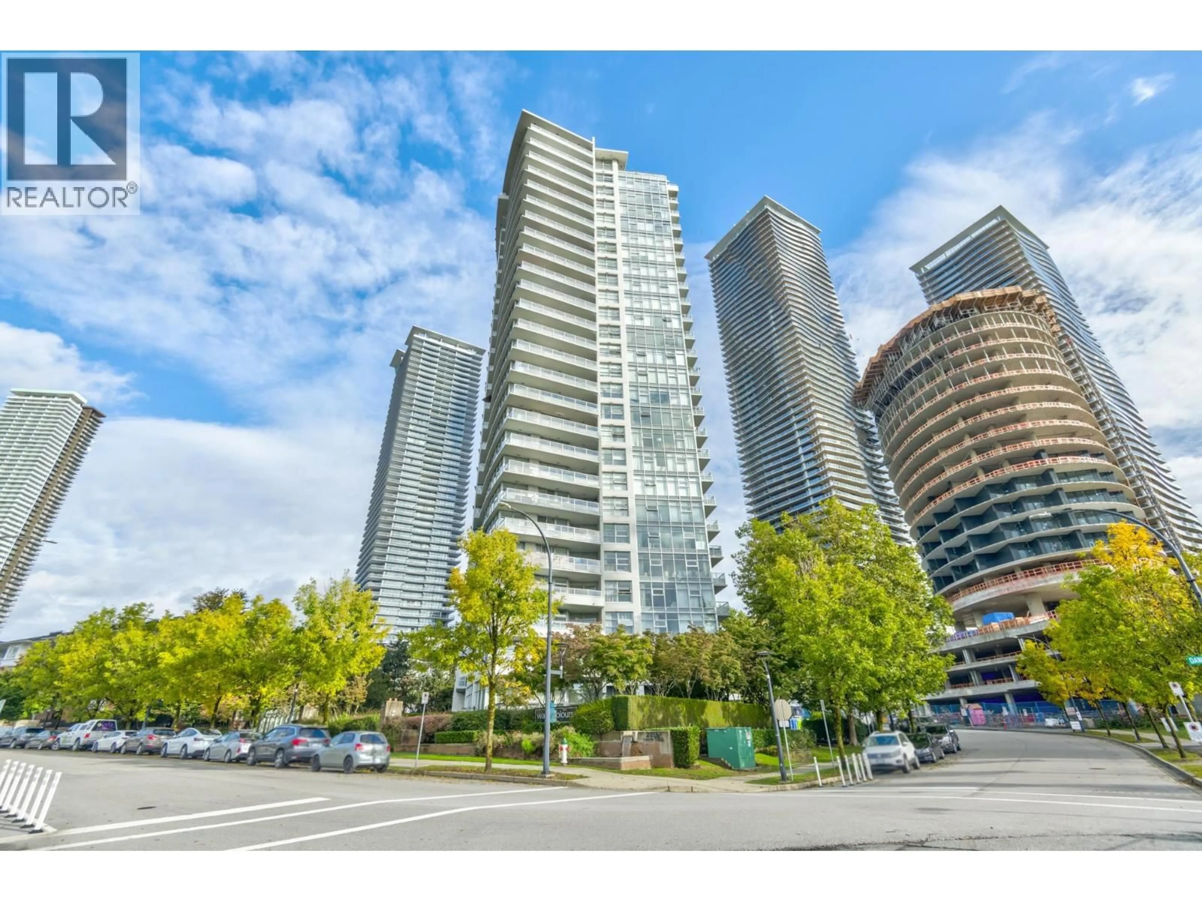 Unknown for 3005 - 2289 YUKON CRESCENT, Burnaby British Columbia V5C0B2