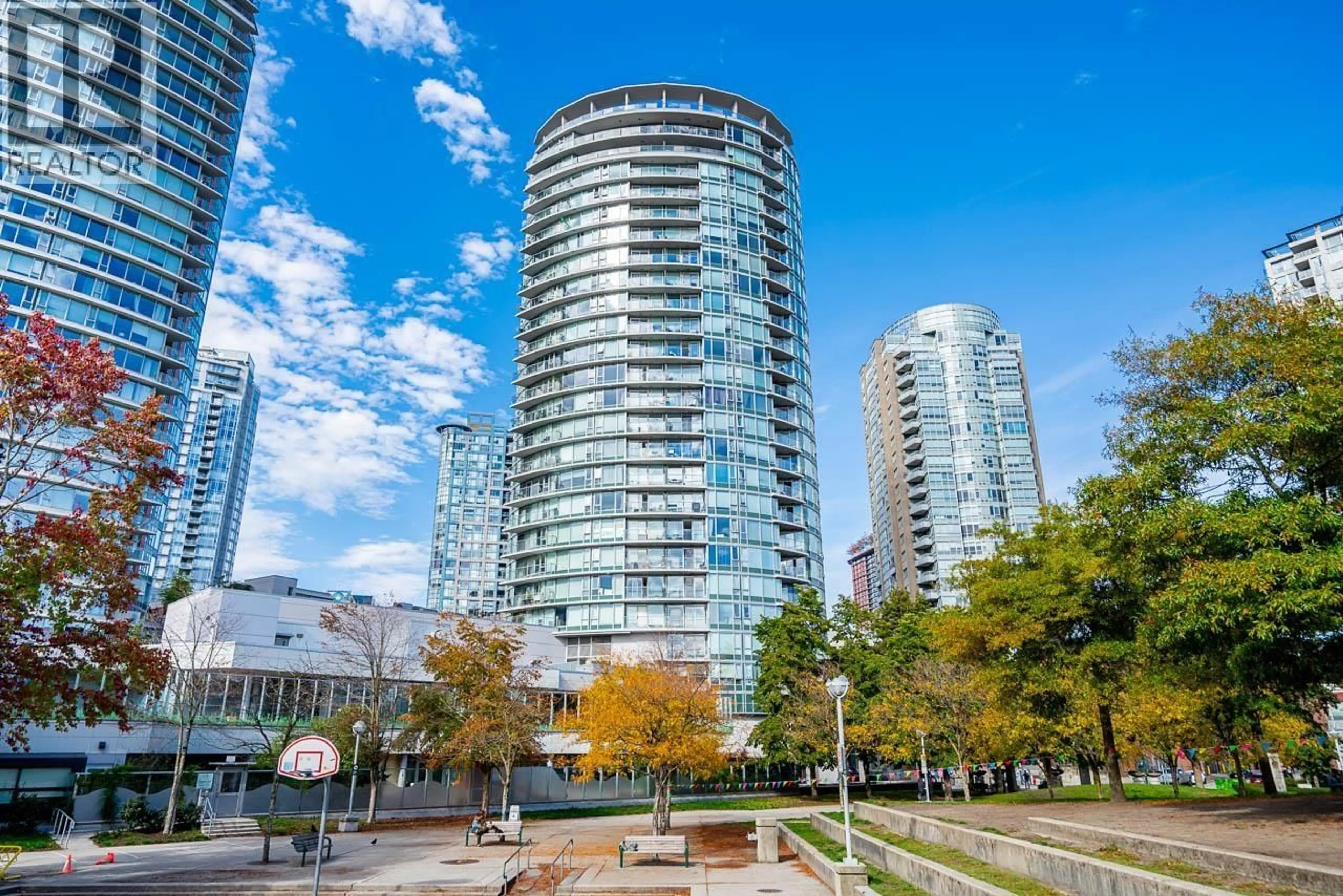 Patio, city buildings view from balcony for 806 - 58 KEEFER PLACE, Vancouver British Columbia V6B0B8