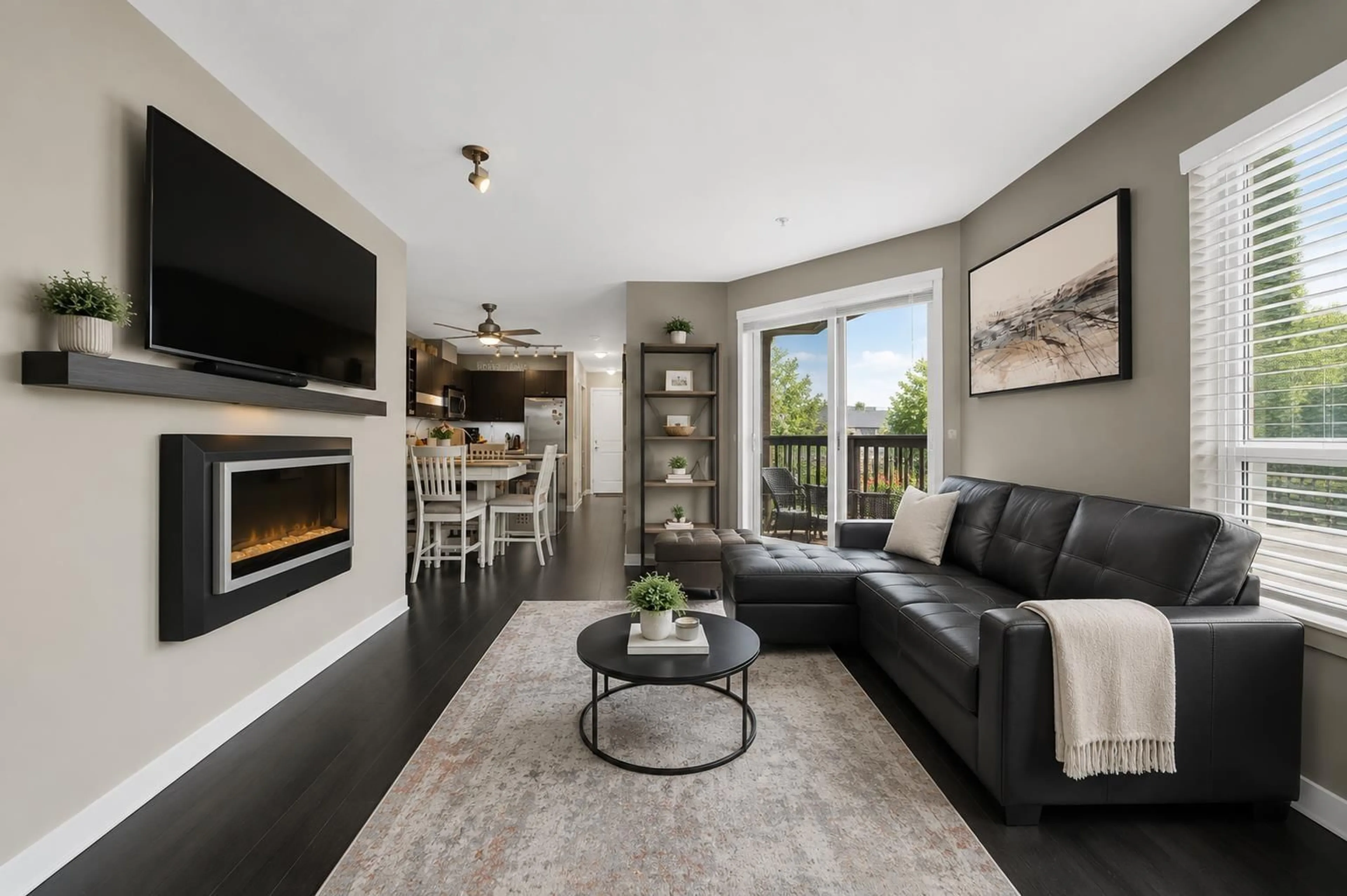 Living room with furniture, unknown for 324 - 21009 56 AVENUE, Langley British Columbia V3A0C9