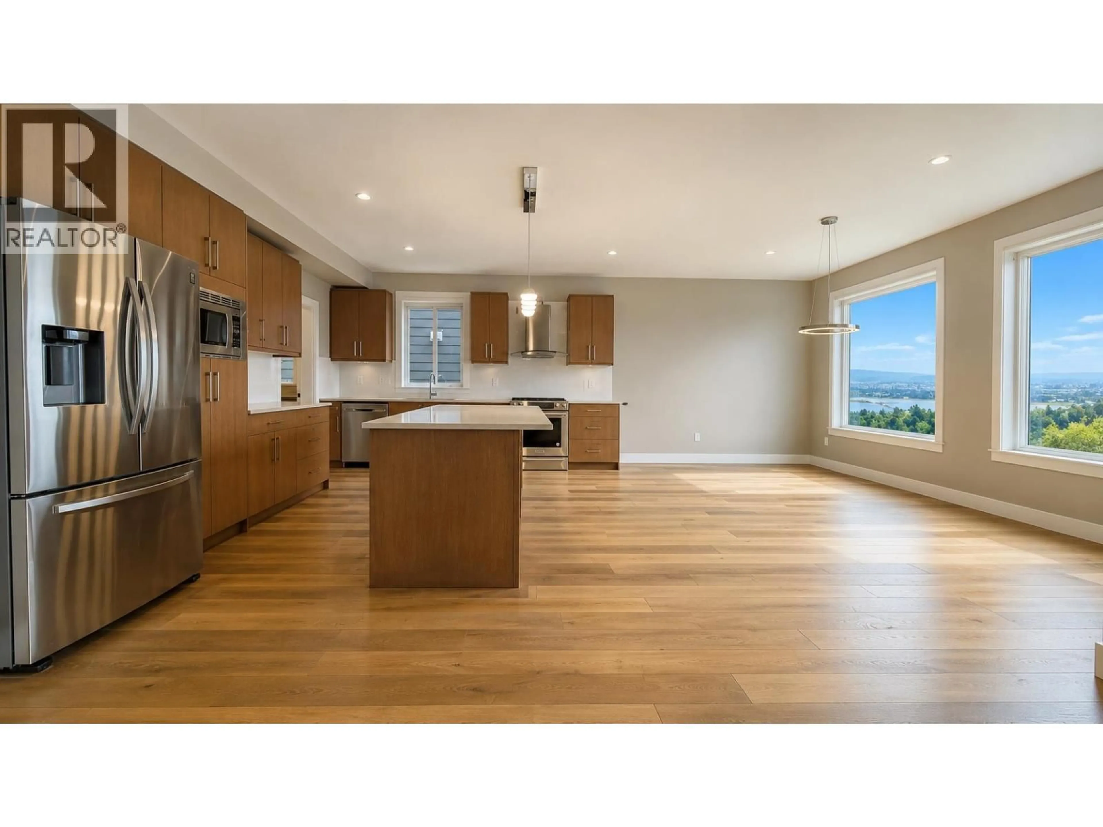Open concept kitchen, wood/laminate floor for 3534 ARCHWORTH AVENUE, Coquitlam British Columbia V3E0L6