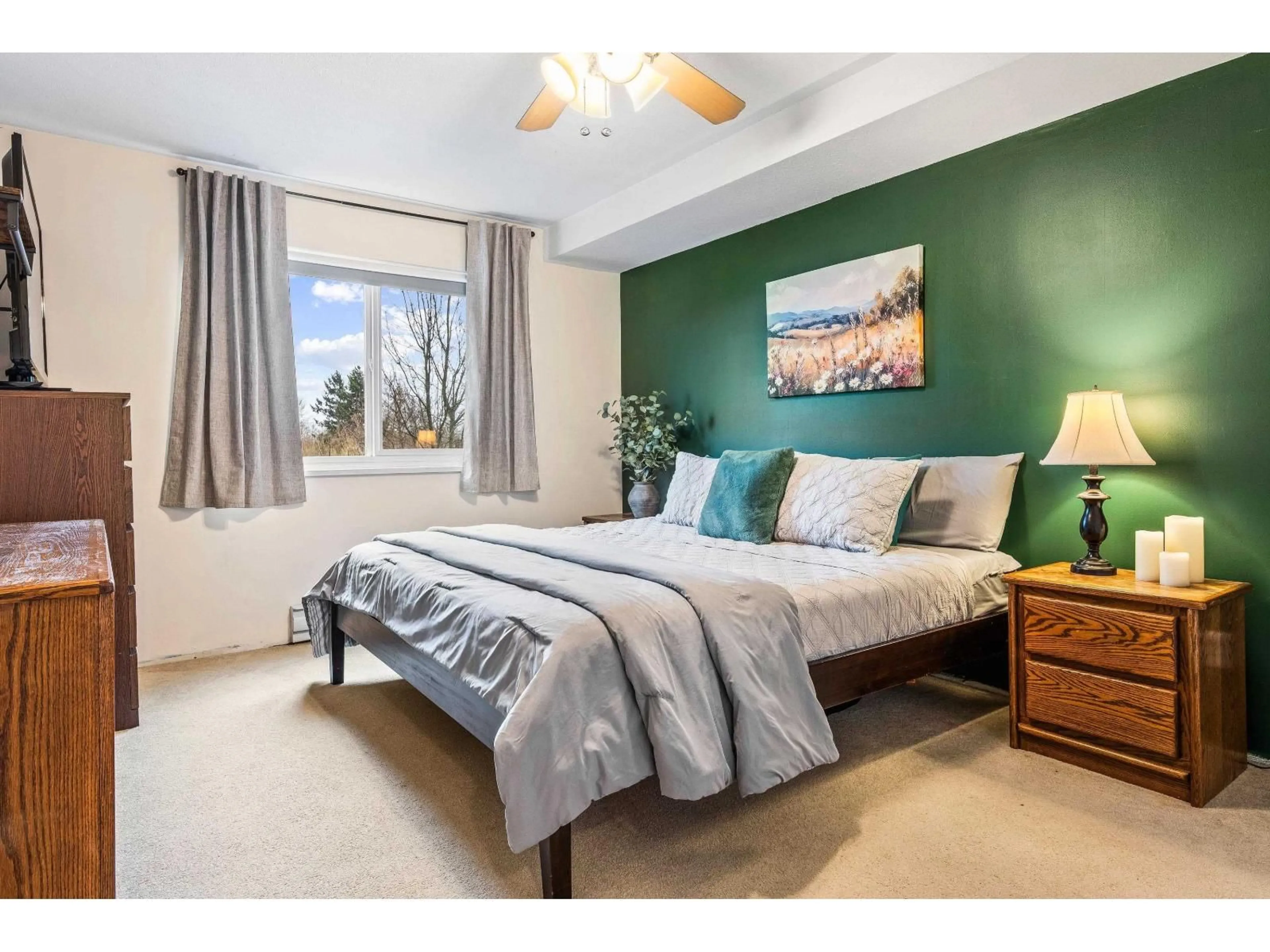 Bedroom with bed, unknown for 316 - 7694 EVANS ROAD, Chilliwack British Columbia V2R3W3