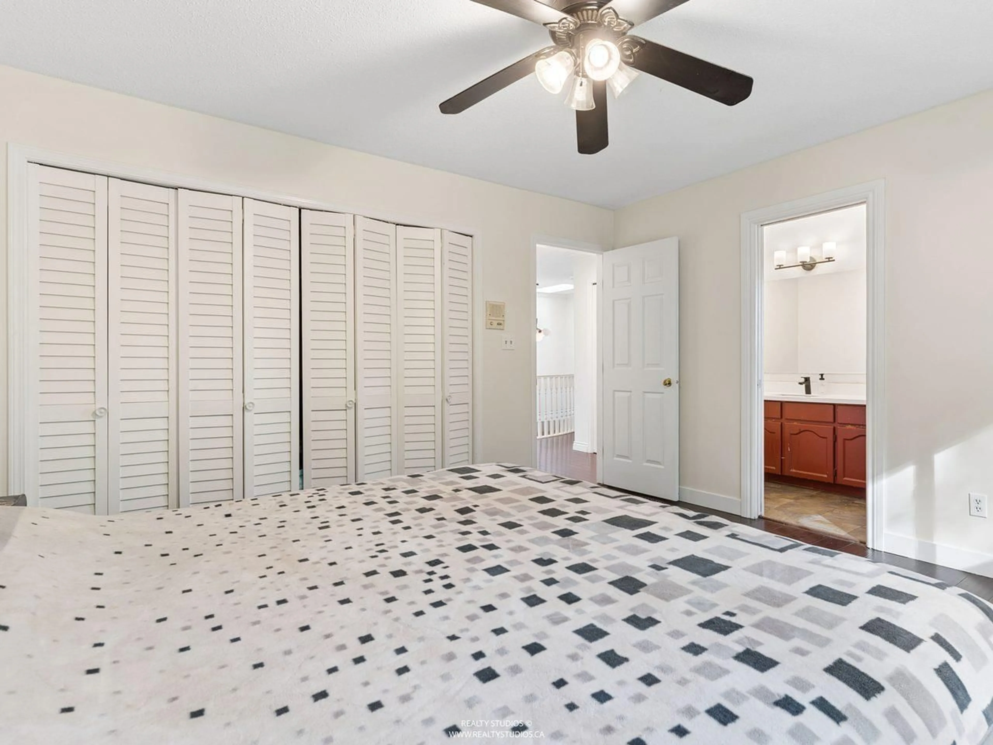 A pic of a room for 11411 WELLINGTON CRESCENT, Surrey British Columbia V3R9H1