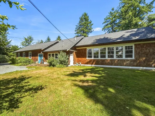 816 248 STREET, Langley 5