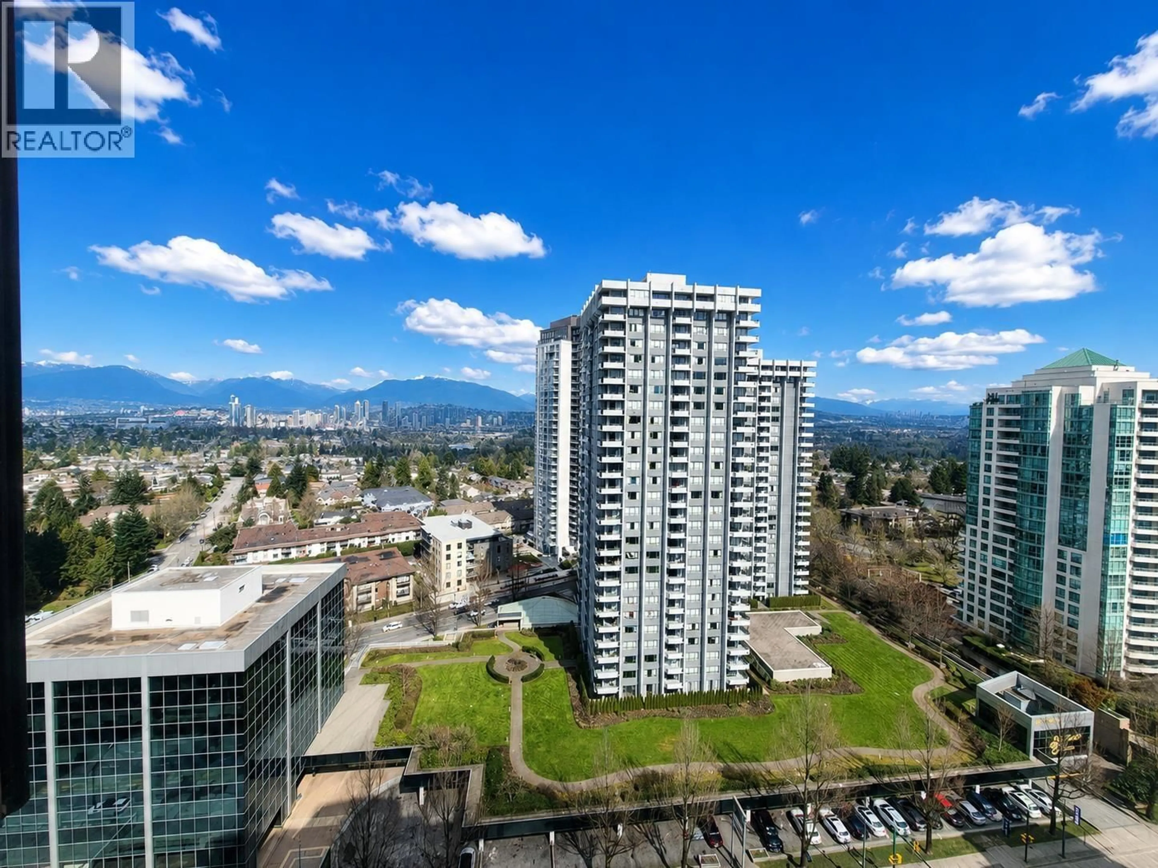 A pic from outside/outdoor area/front of a property/back of a property/a pic from drone, city buildings view from balcony for 2002 - 5885 OLIVE AVENUE, Burnaby British Columbia V5H4N8