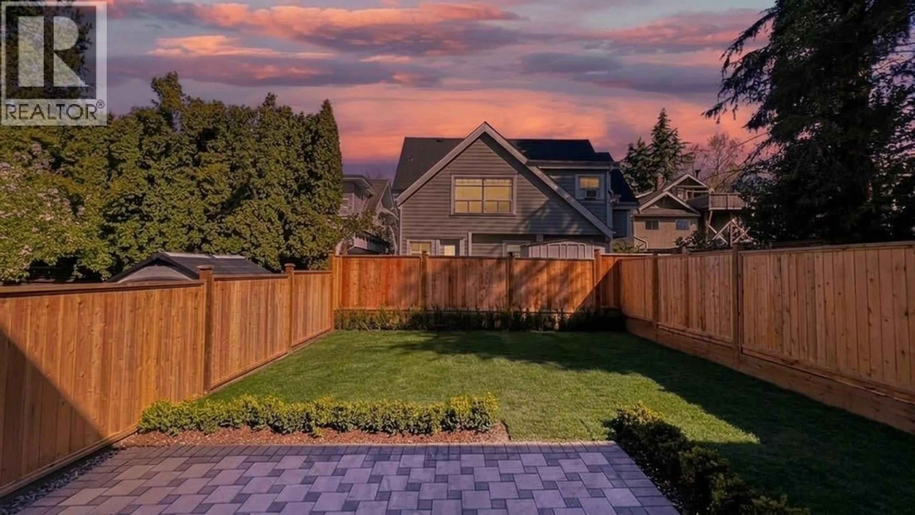 Patio, mountain view for 2373 7TH STREET, Vancouver British Columbia V6K1Y4