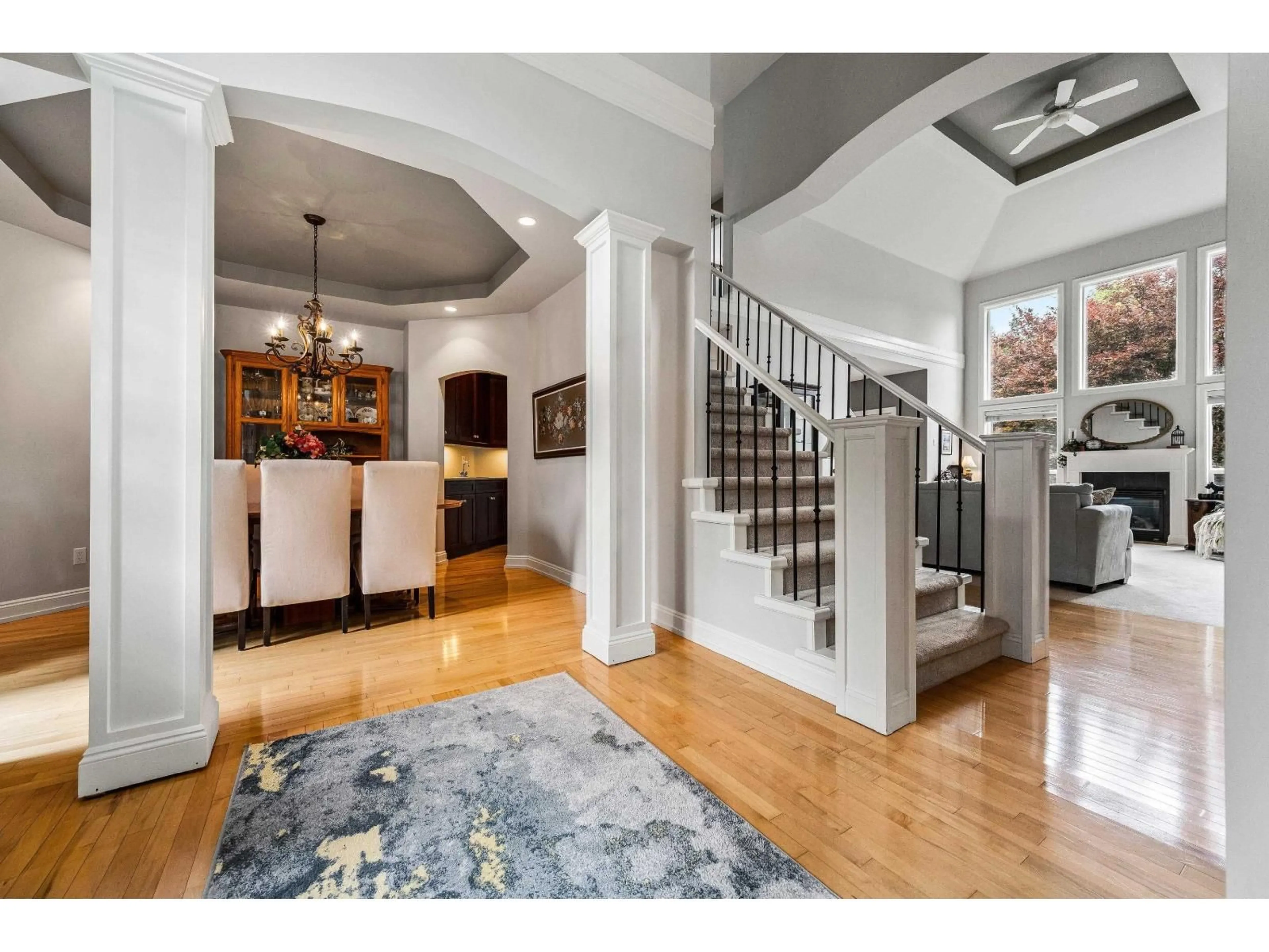 Indoor entryway for 44497 ELSIE PLACE, Chilliwack British Columbia V2R5N5