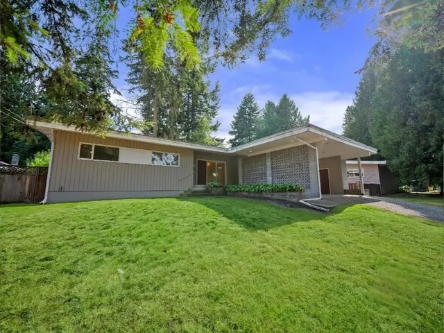 34206 WOODBINE CRESCENT, Abbotsford 2