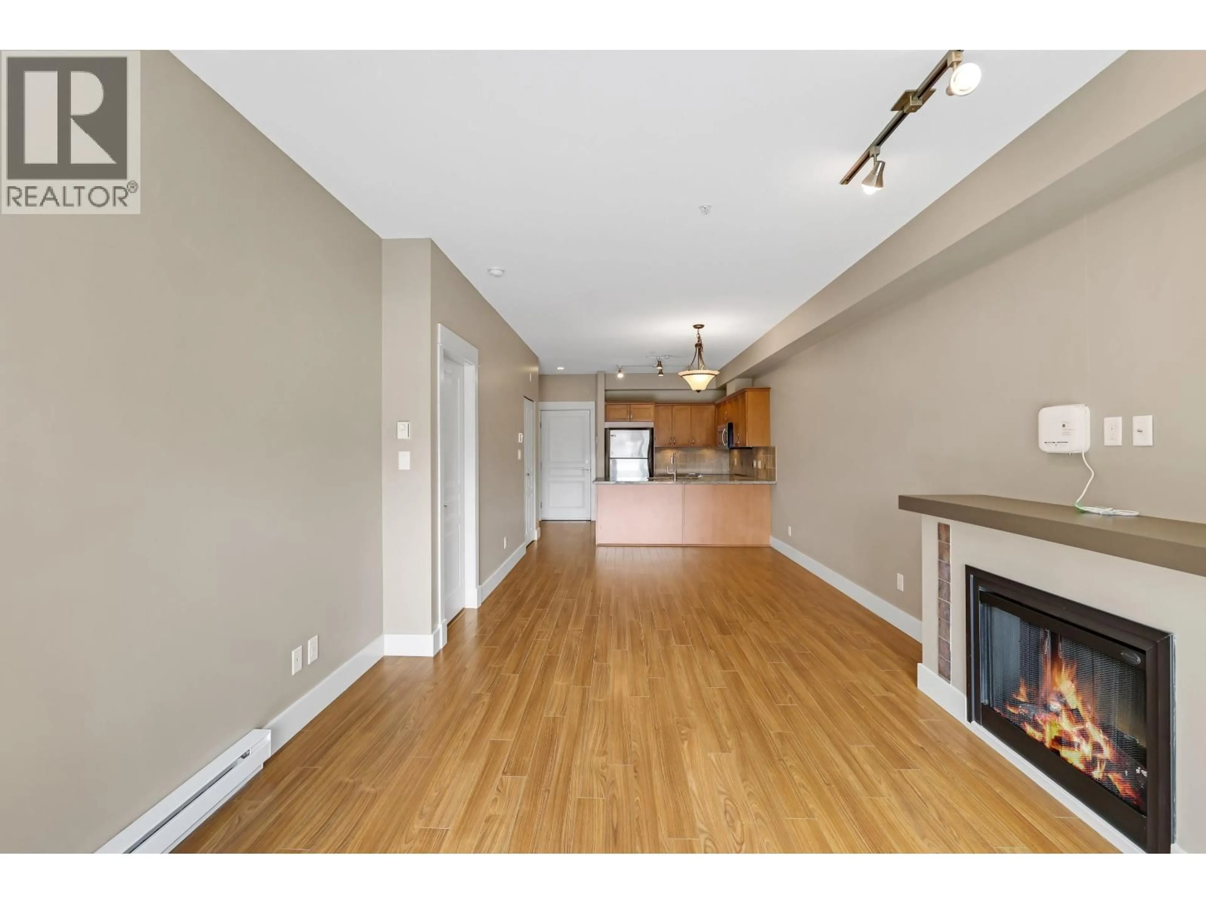 A pic of a room for 318 - 1336 MAIN STREET, Squamish British Columbia V8B0R2