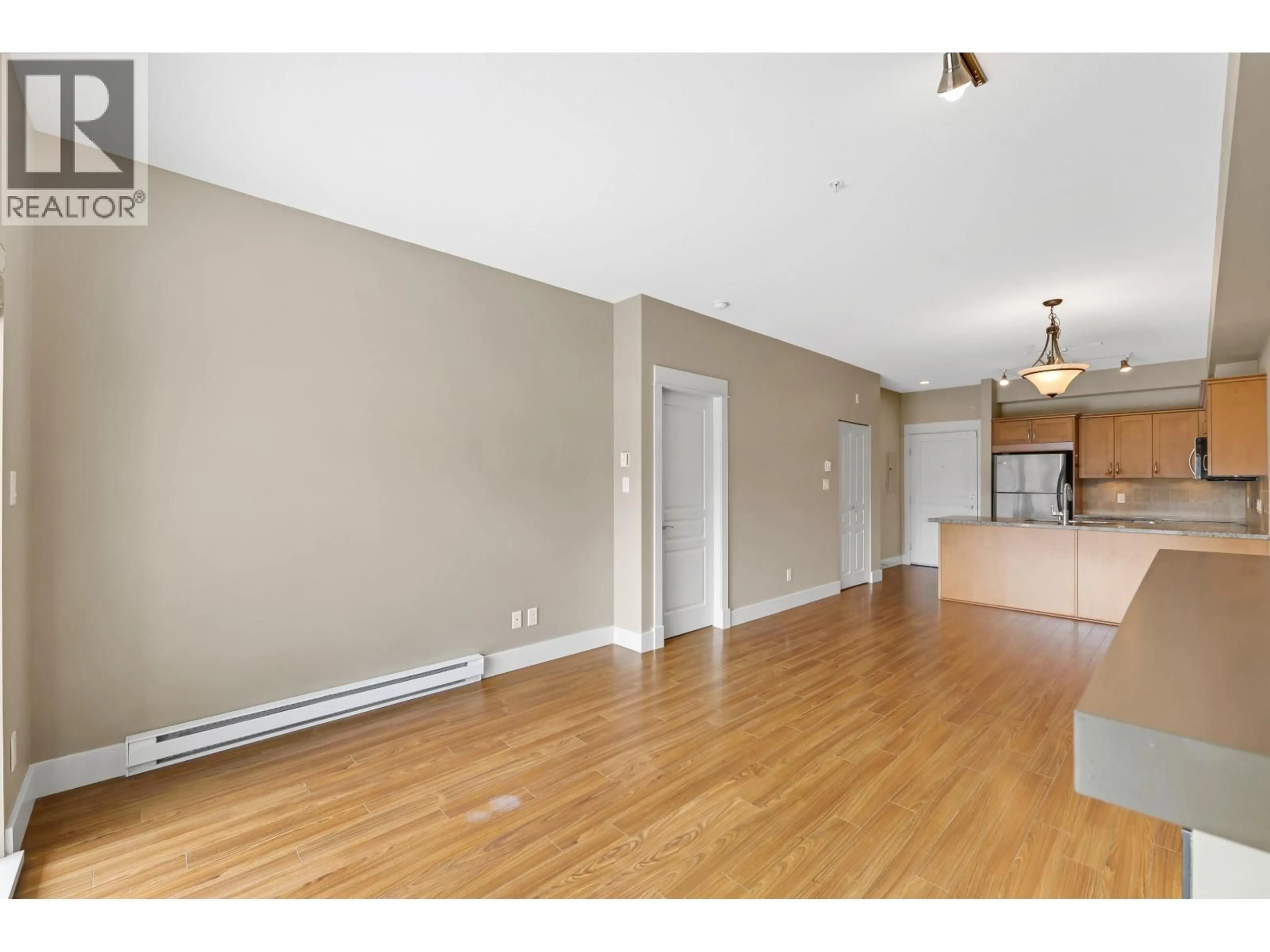 A pic of a room for 318 - 1336 MAIN STREET, Squamish British Columbia V8B0R2