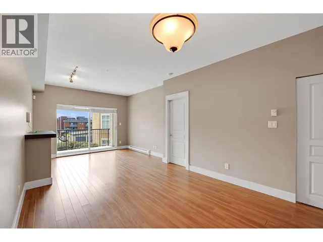 318 - 1336 MAIN STREET, Squamish 5