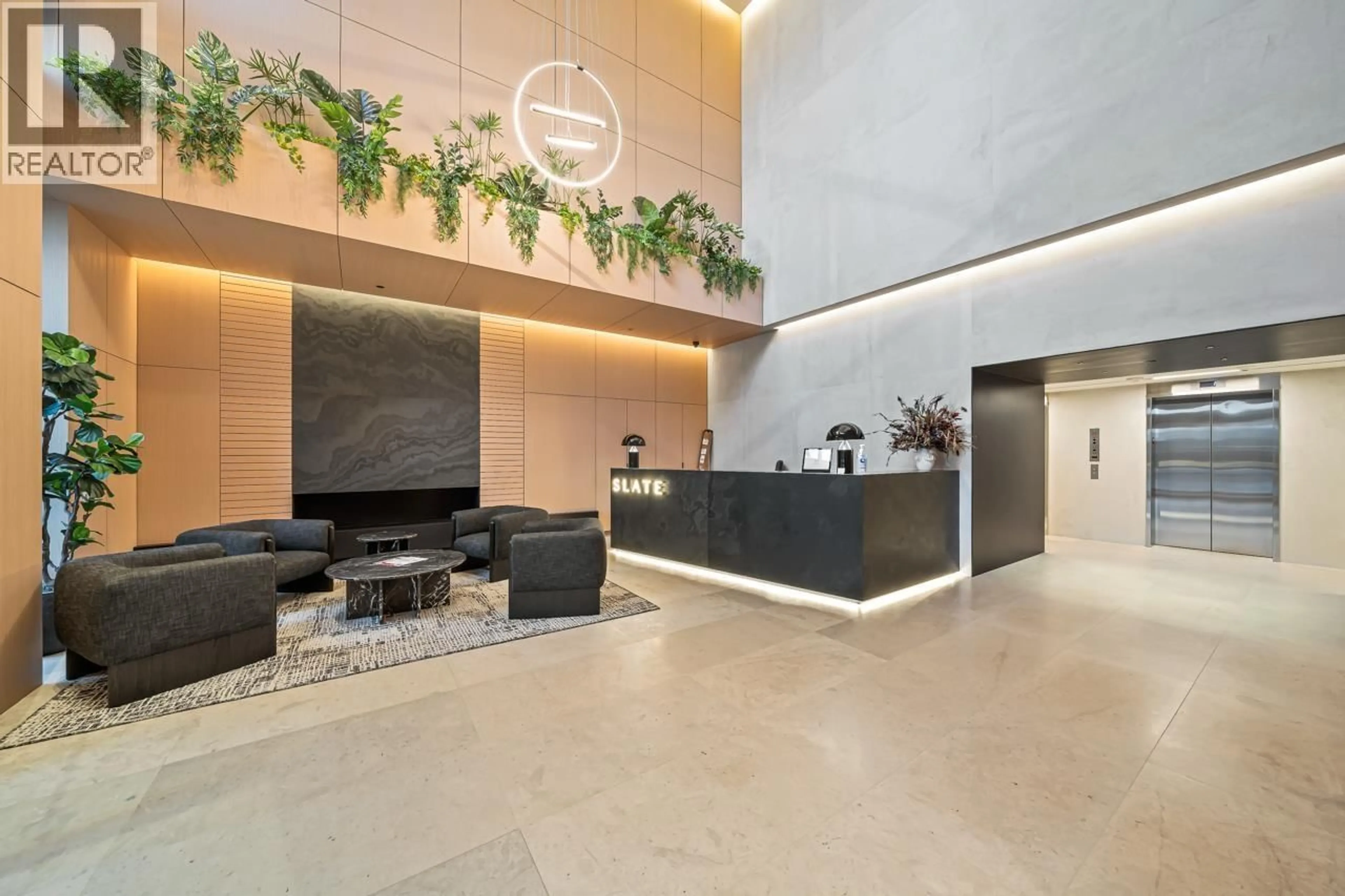 Lobby for 1408 - 2135 SPRINGER AVENUE, Burnaby British Columbia V5B0C1
