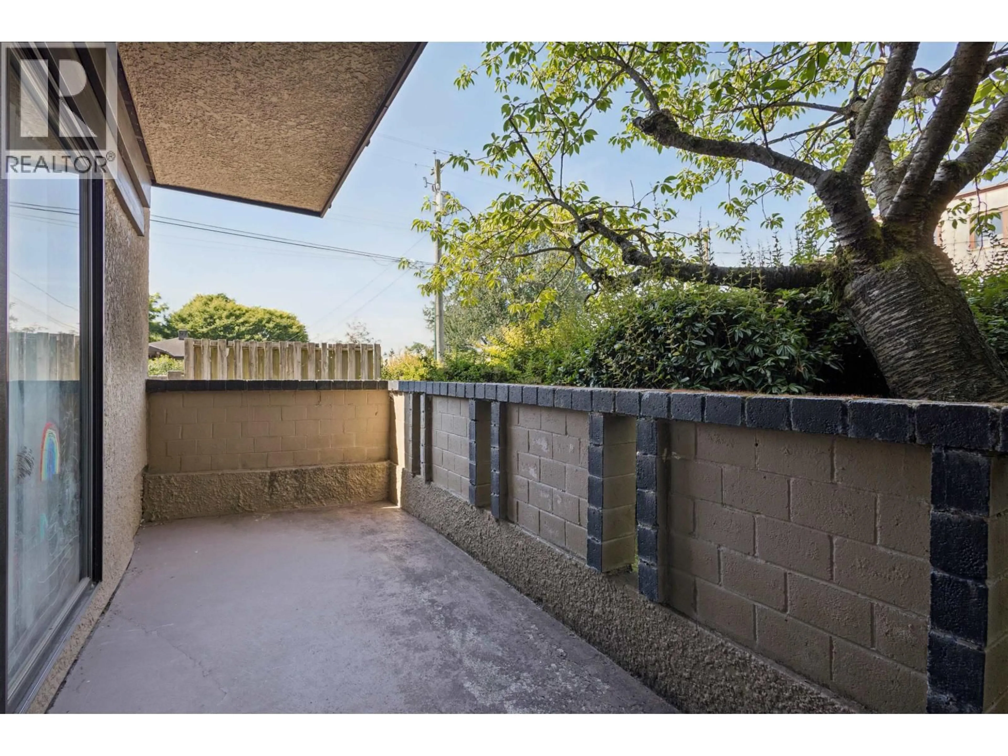 Patio, street for 112 - 2222 CAMBRIDGE STREET, Vancouver British Columbia V5L1E6
