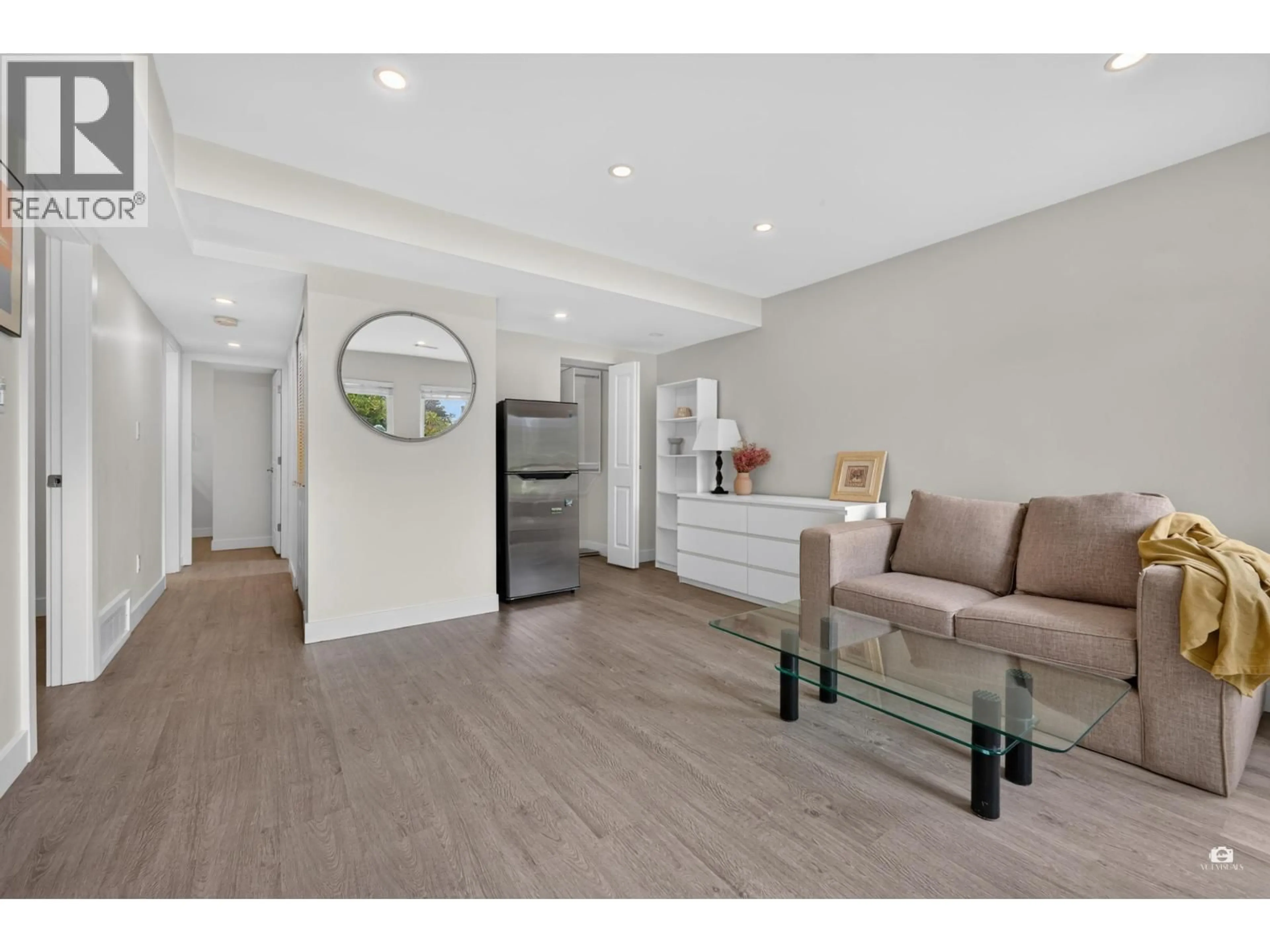 Unknown for 196 58TH AVENUE, Vancouver British Columbia V5X1V6