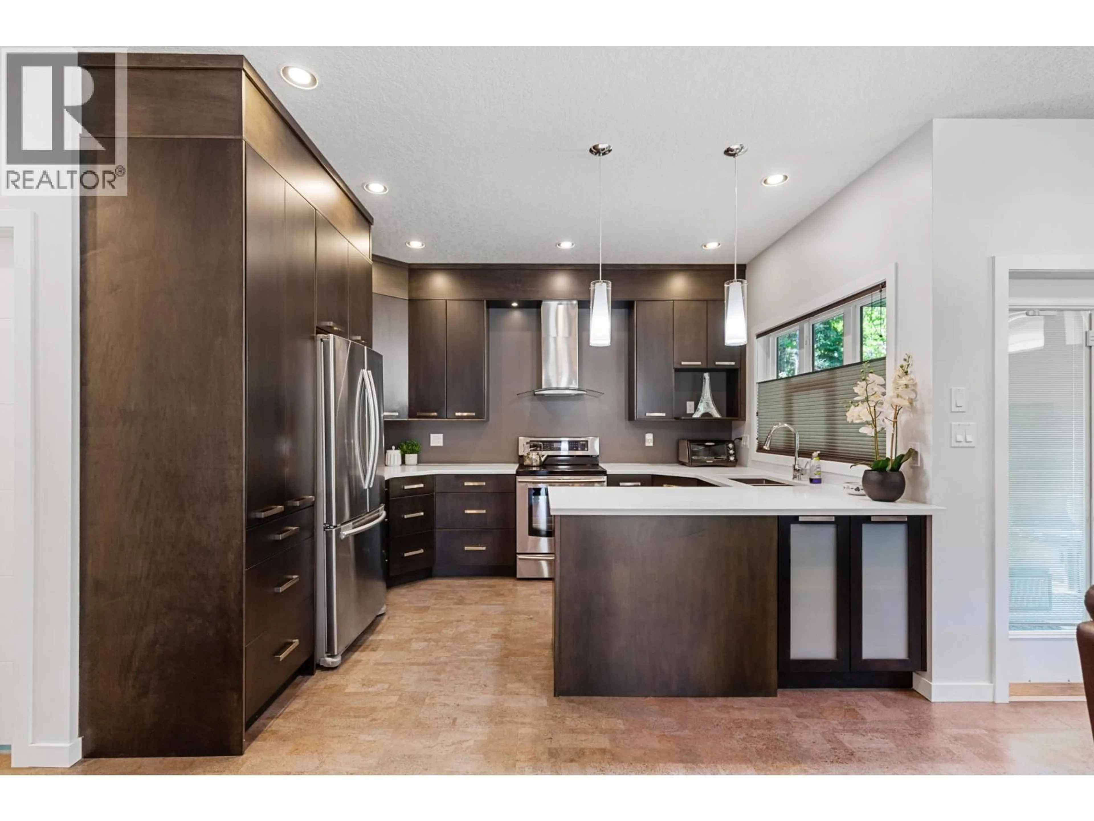Contemporary kitchen, unknown for 109 - 6525 DOMANO BOULEVARD, Prince George British Columbia V2N0C9