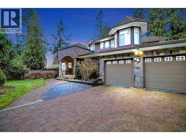 1219 ARBORLYNN DRIVE, North Vancouver 2