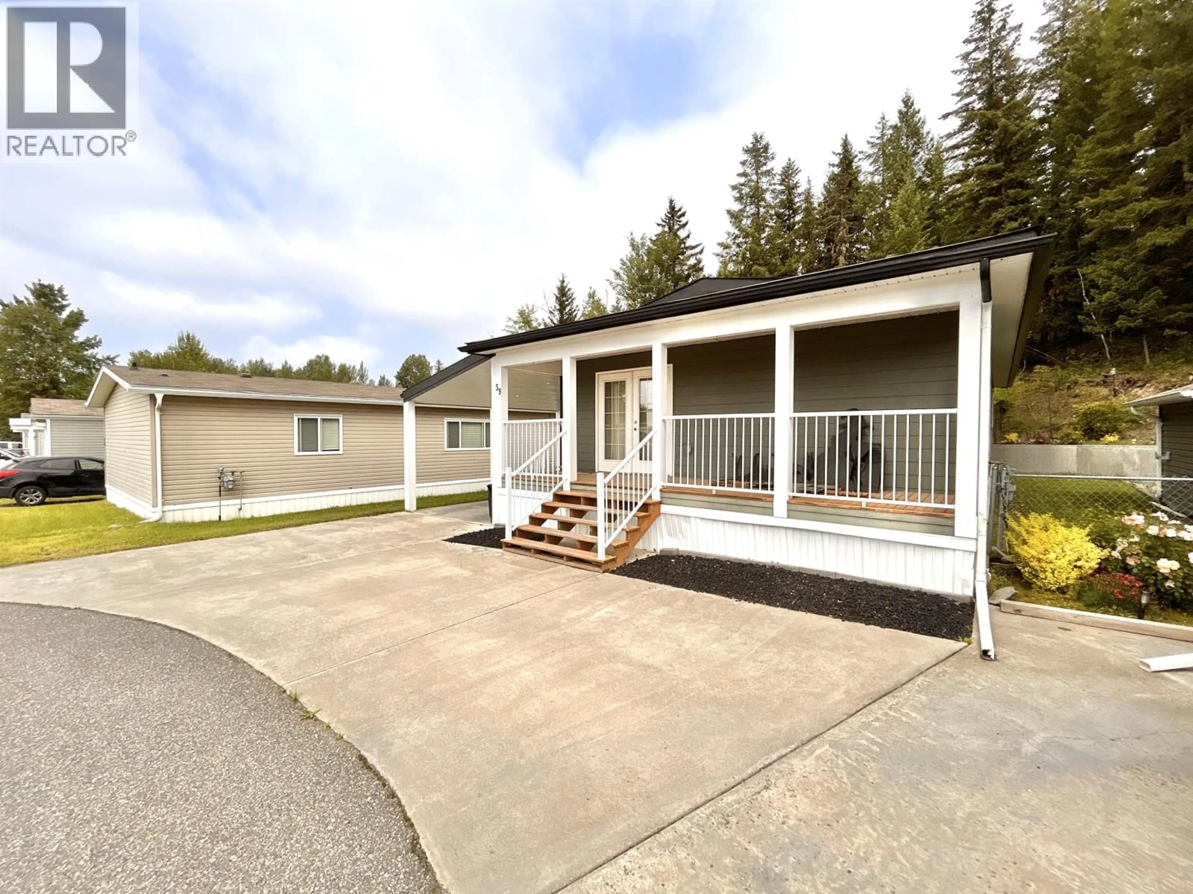 Home with vinyl exterior material, street for 59 - 380 WESTLAND ROAD, Quesnel British Columbia V2L6A7